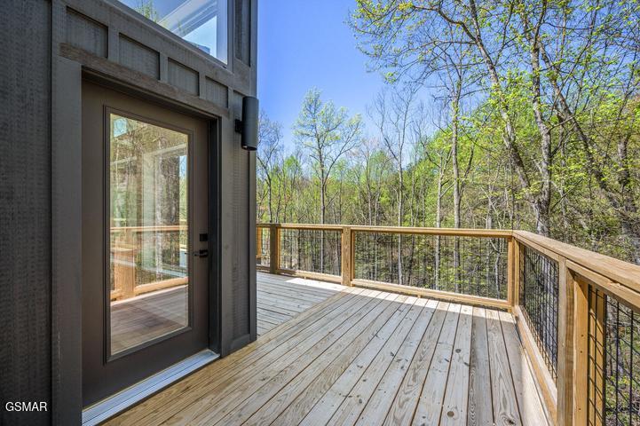 2257 Beach Front Drive Sevierville TN 37876