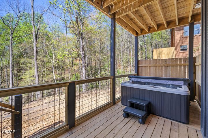 2257 Beach Front Drive Sevierville TN 37876