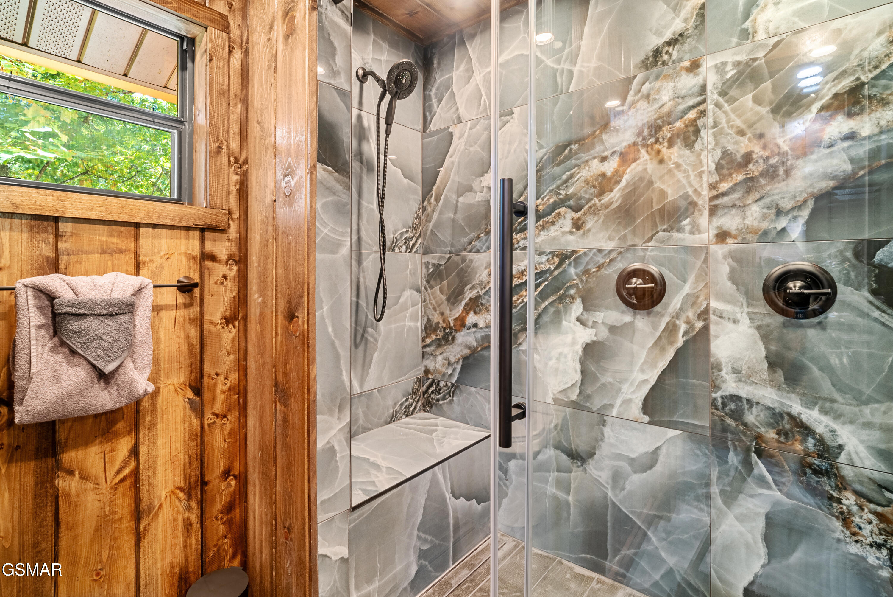 1910 Saint Moritz Drive Gatlinburg TN 37738