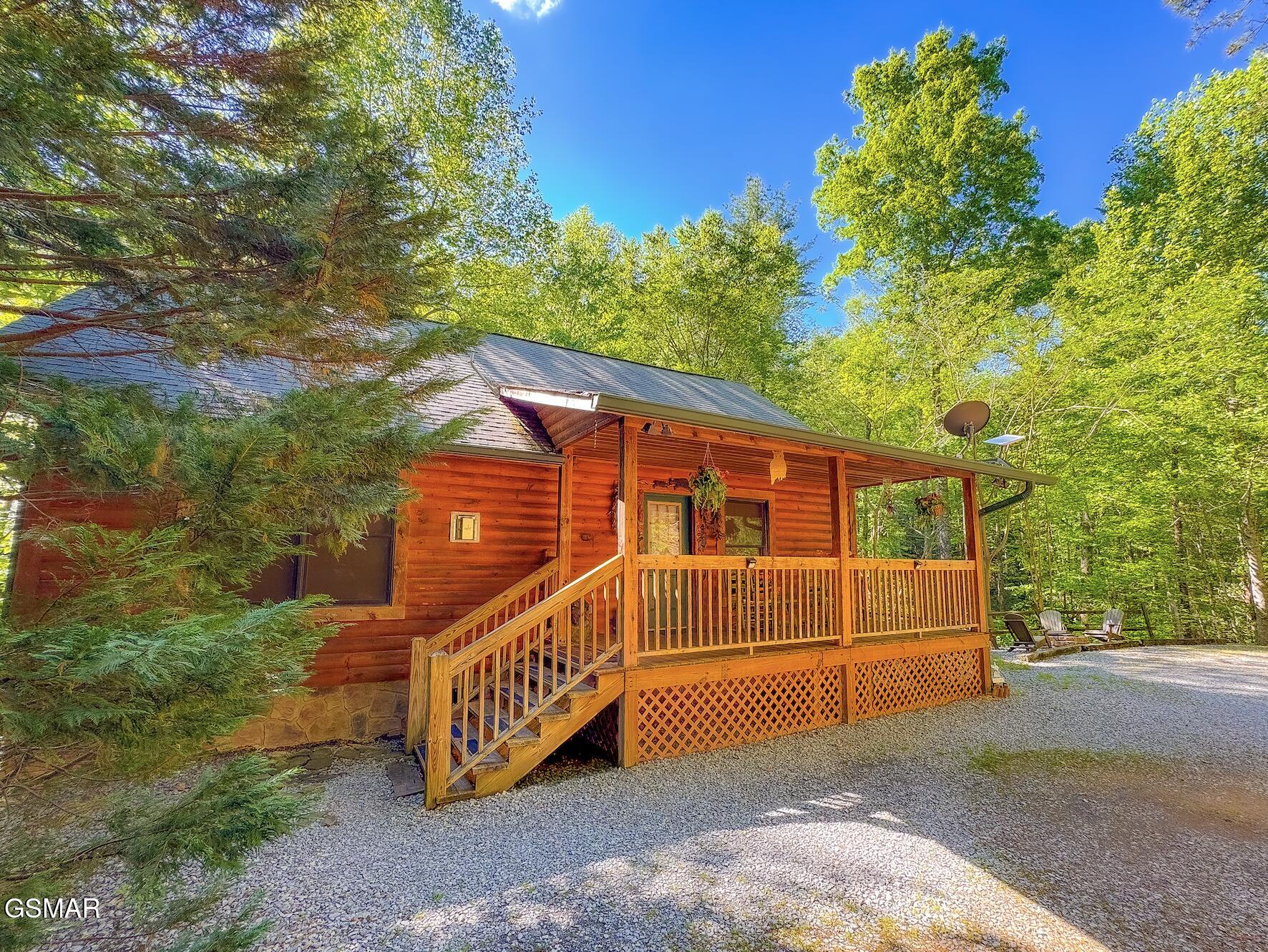 2919 Golden Pond Way Sevierville TN 37862