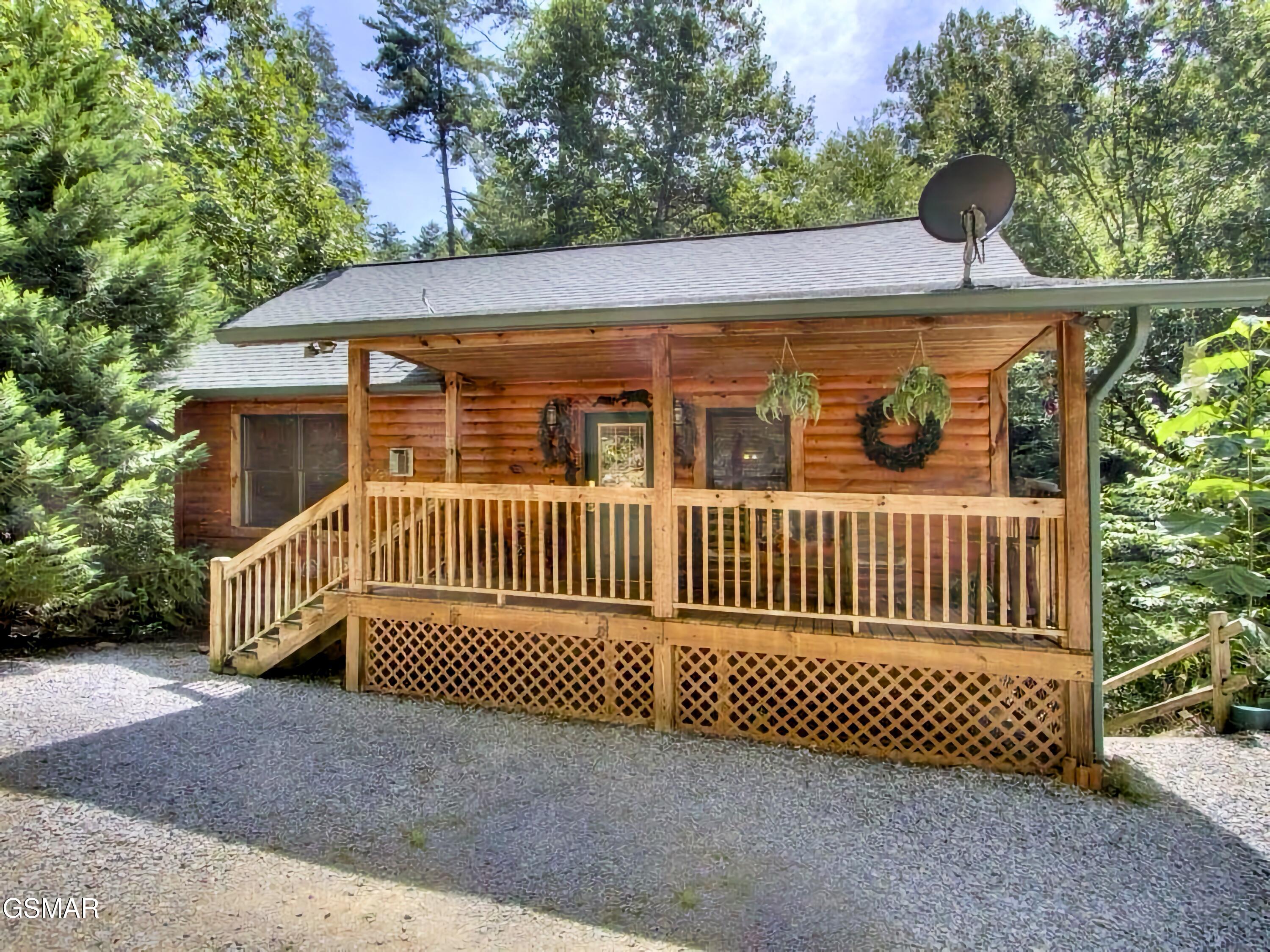 2919 Golden Pond Way Sevierville TN 37862