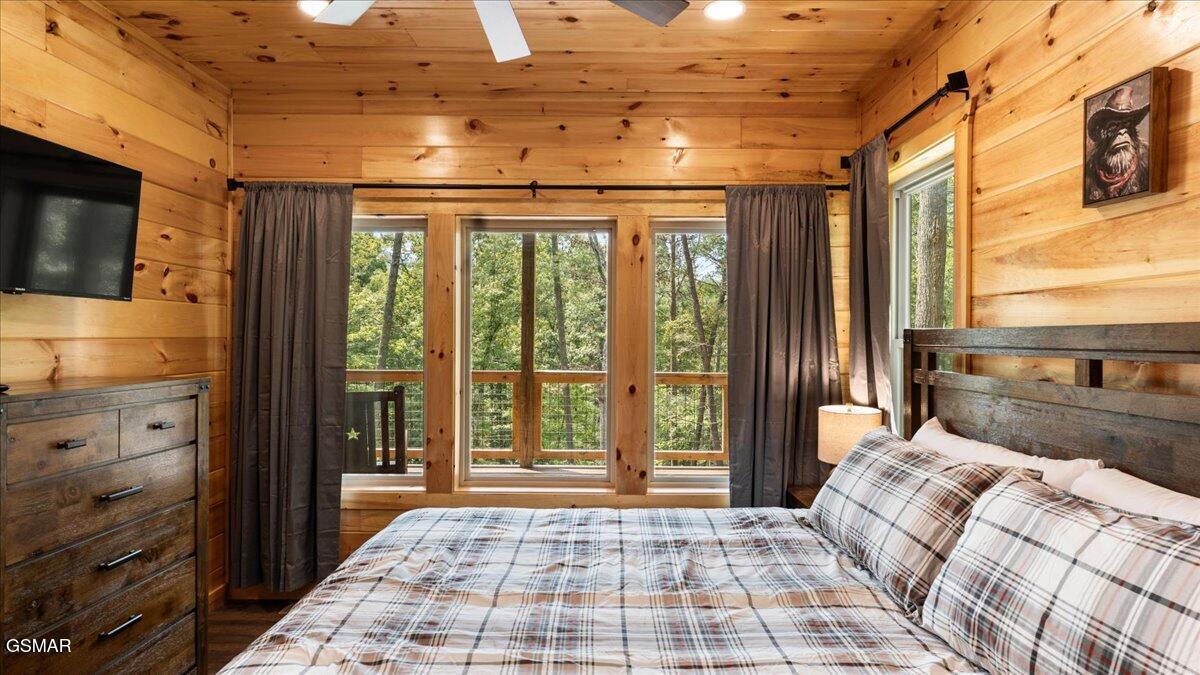 2932 Ginas Way Sevierville TN 37862