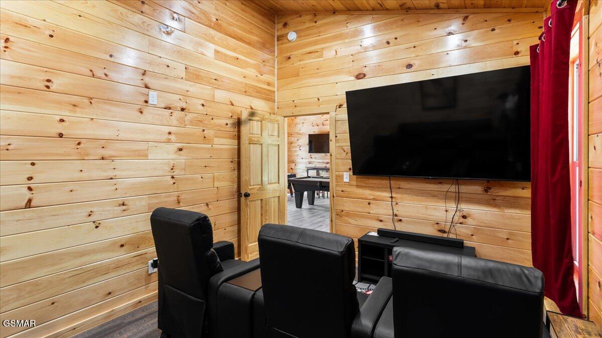 2932 Ginas Way Sevierville TN 37862