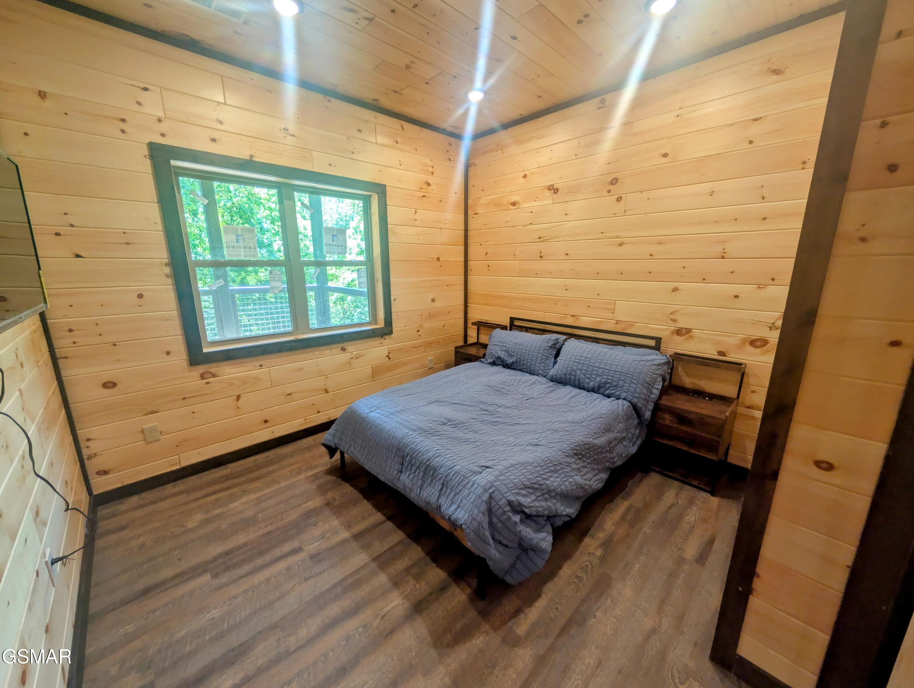 1130 Laddie Buck Lane Gatlinburg TN 37738