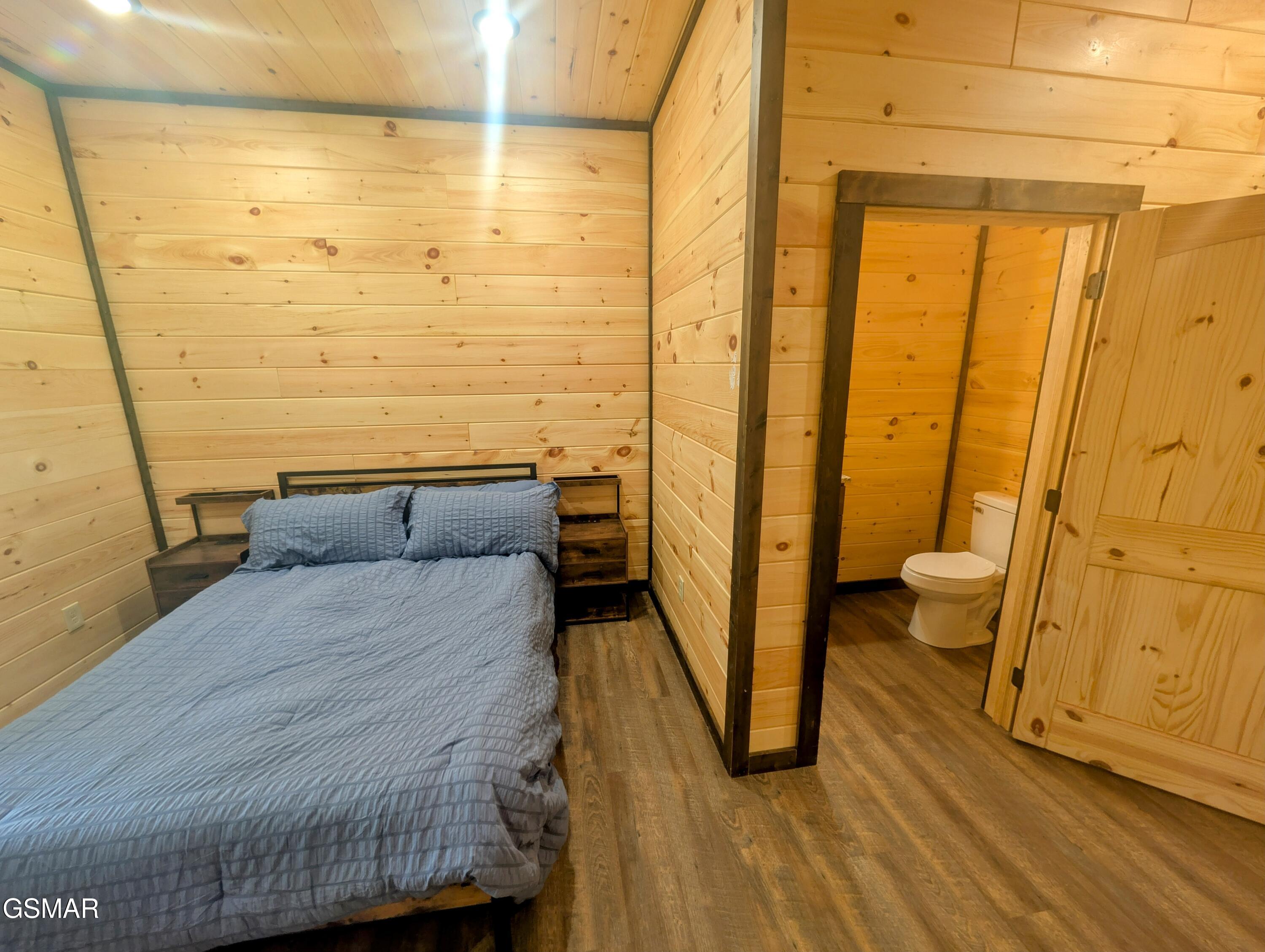 1130 Laddie Buck Lane Gatlinburg TN 37738