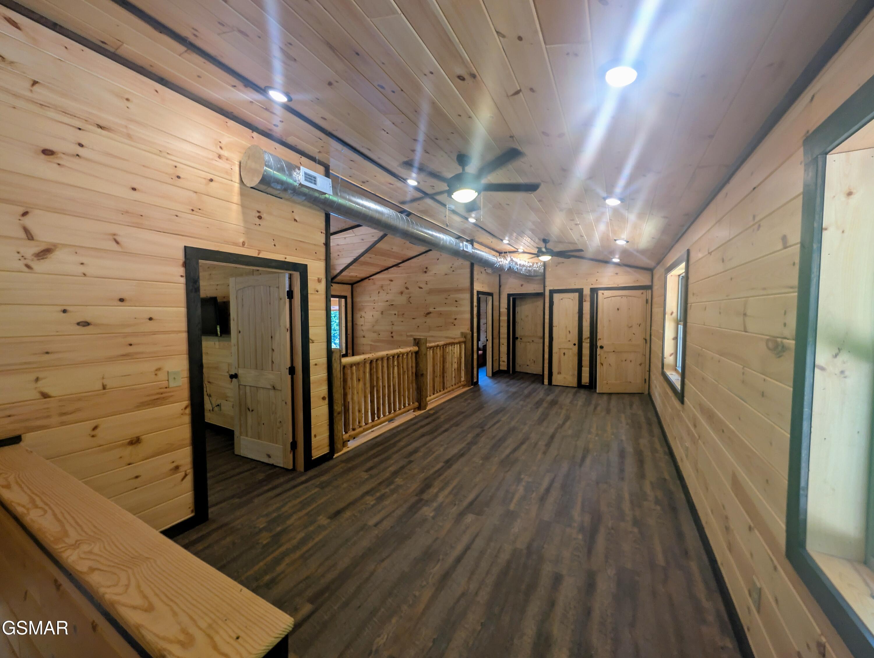 1130 Laddie Buck Lane Gatlinburg TN 37738