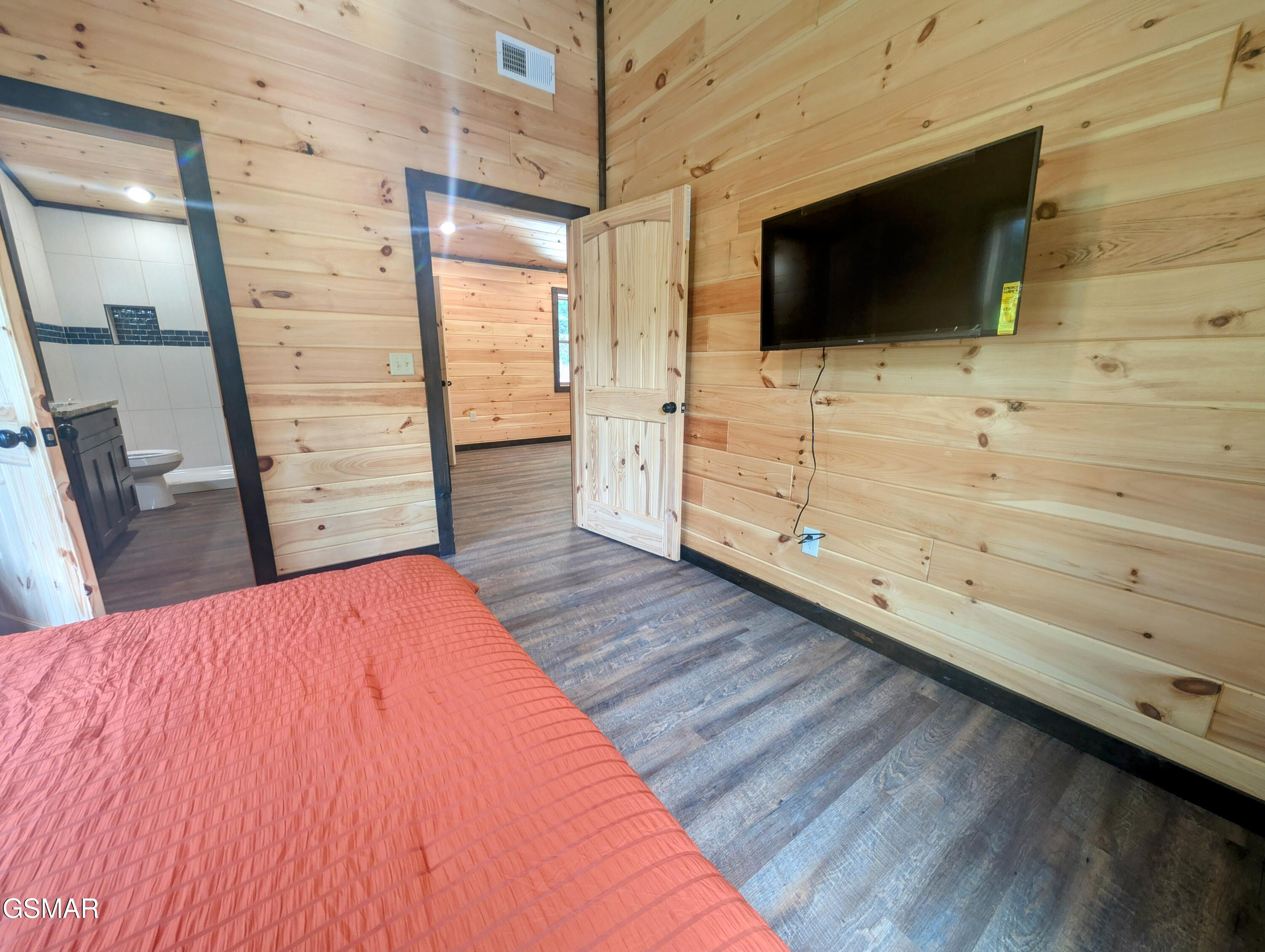 1130 Laddie Buck Lane Gatlinburg TN 37738