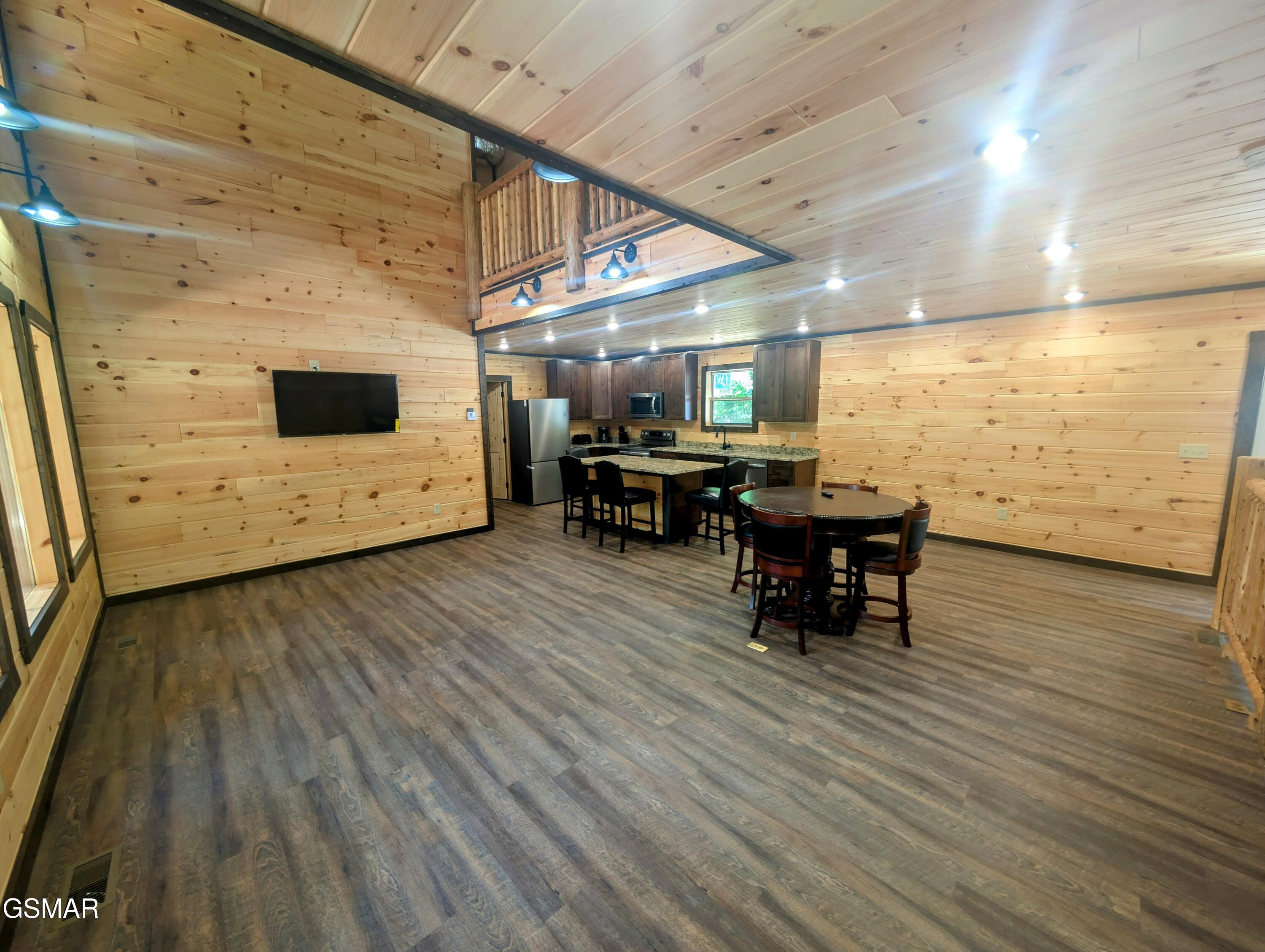 1130 Laddie Buck Lane Gatlinburg TN 37738