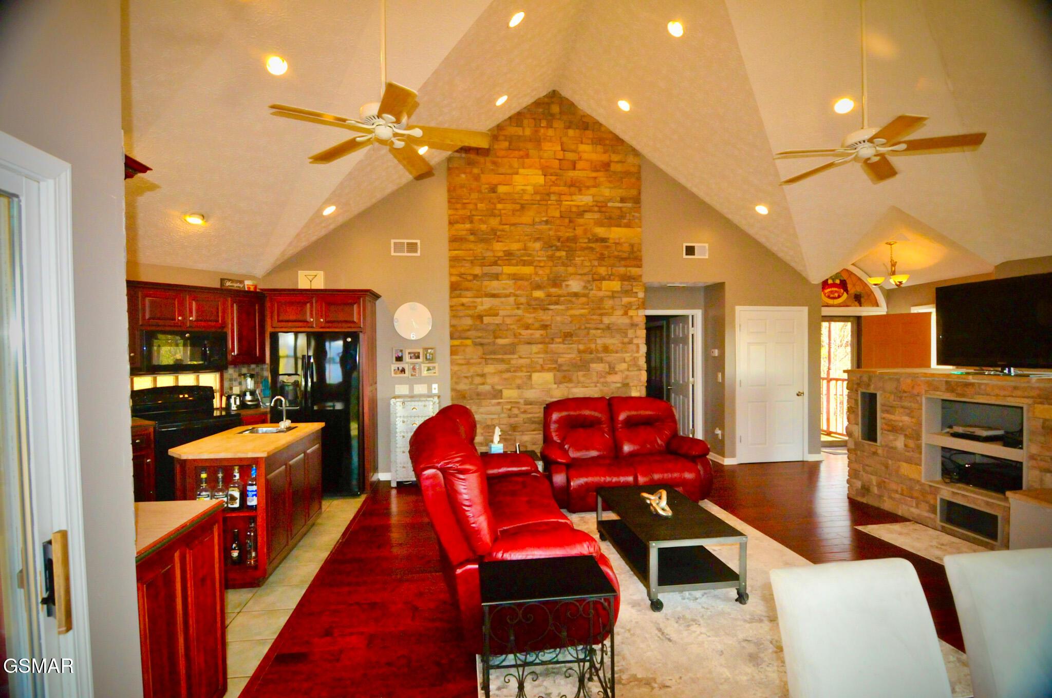2250 Village Summit Drive Sevierville TN 37862