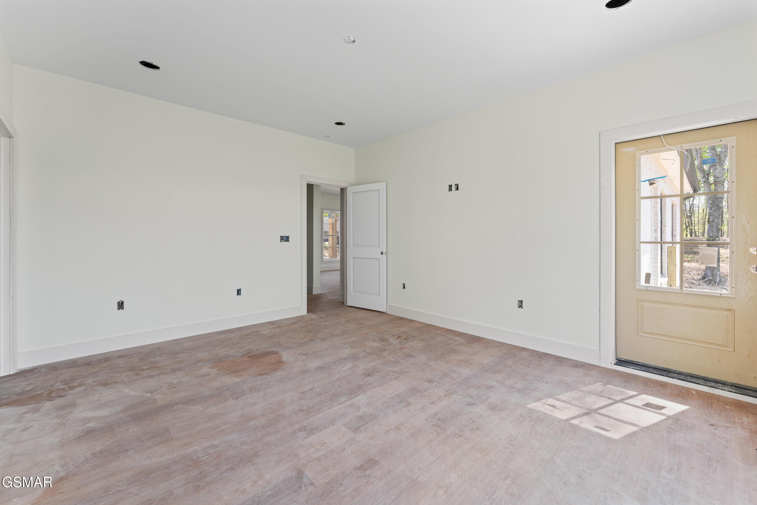 1430 Beechtop Lane Kodak TN 37764