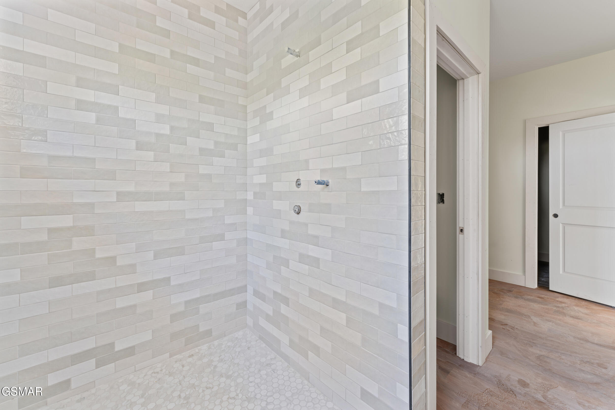 1430 Beechtop Lane Kodak TN 37764