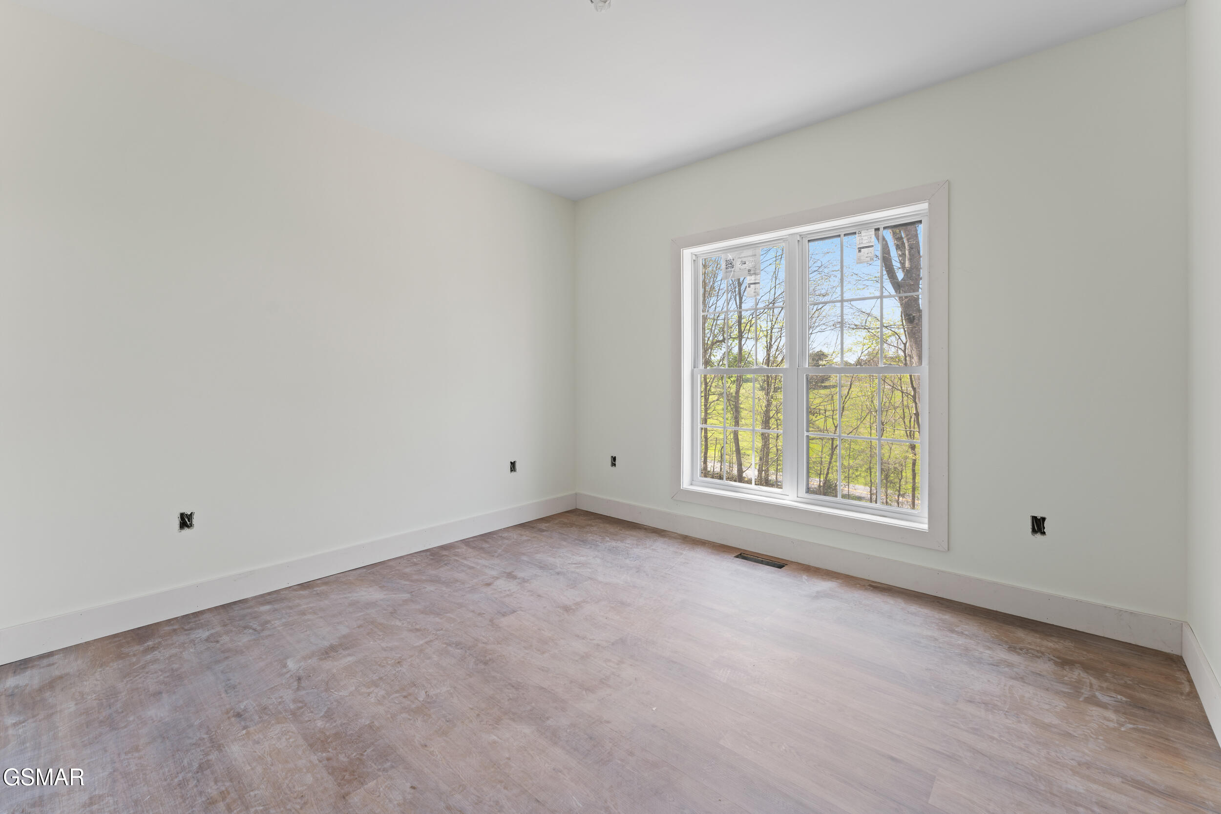 1430 Beechtop Lane Kodak TN 37764