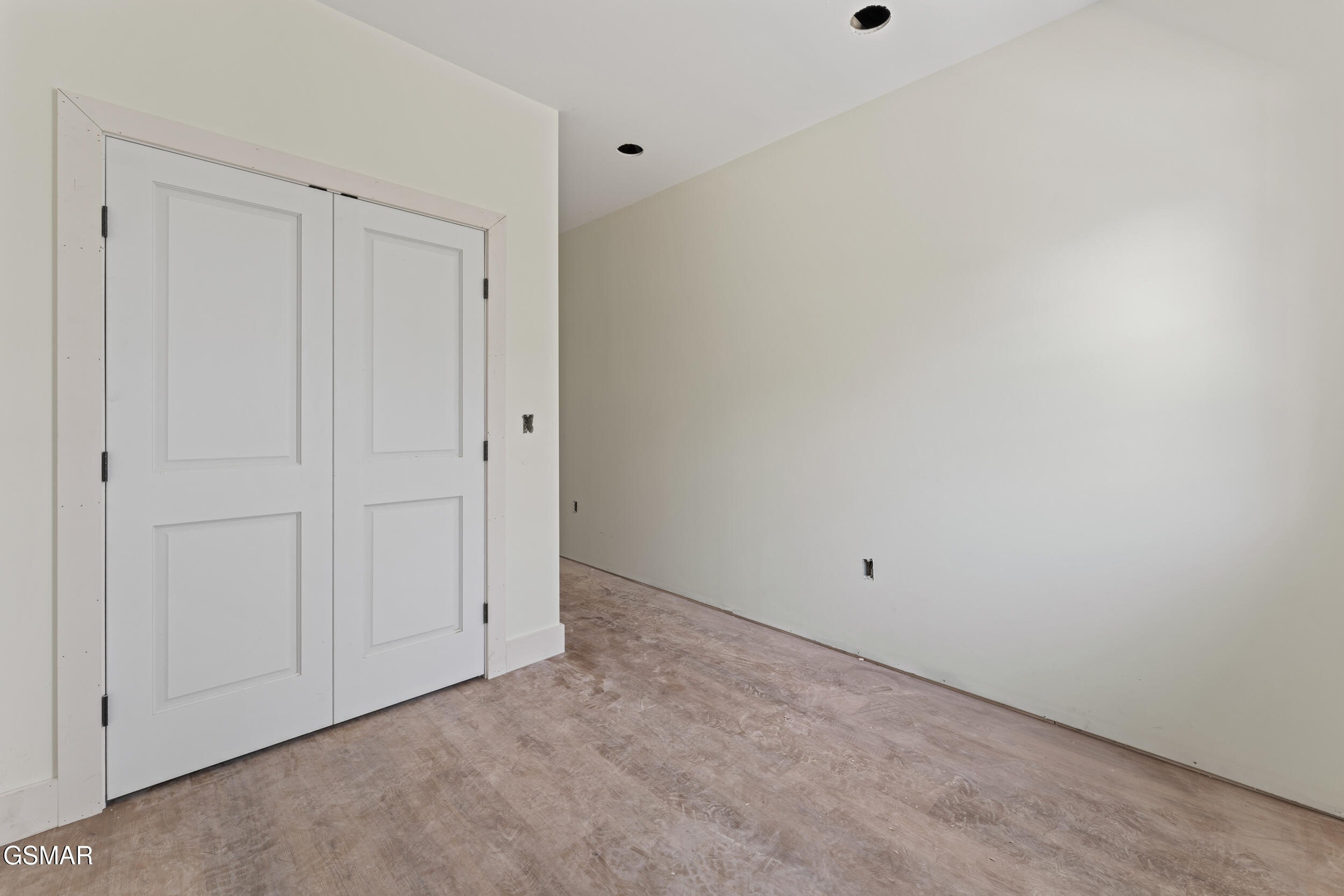 1430 Beechtop Lane Kodak TN 37764