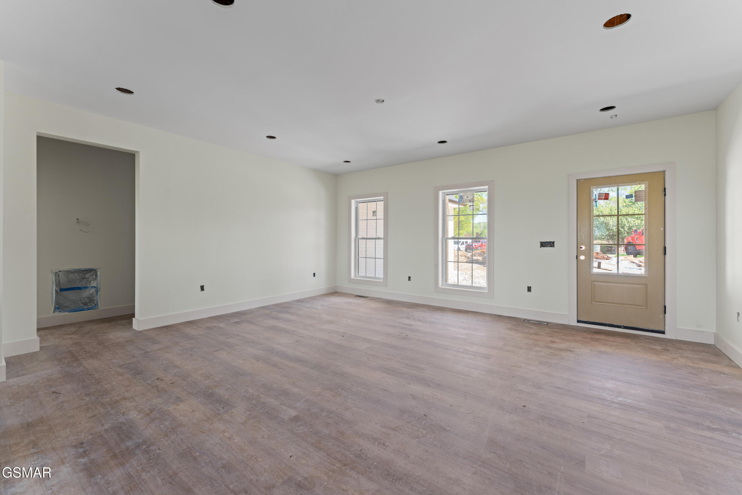 1430 Beechtop Lane Kodak TN 37764