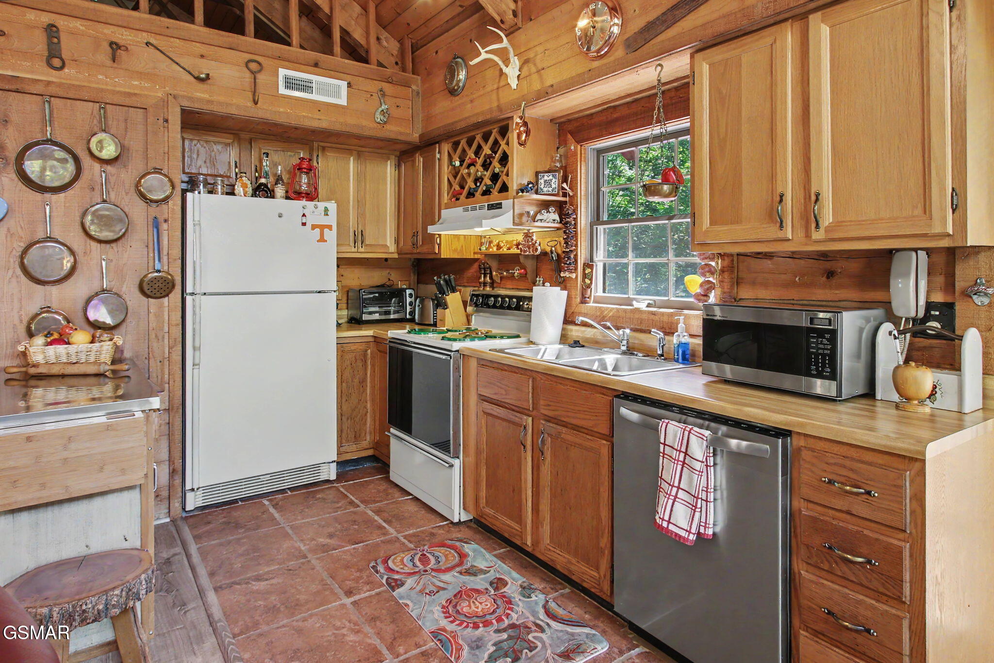 218 Freedom Lane Gatlinburg TN 37738