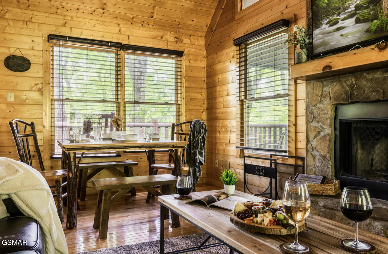 4328 Parkside Village Drive Sevierville TN 37862
