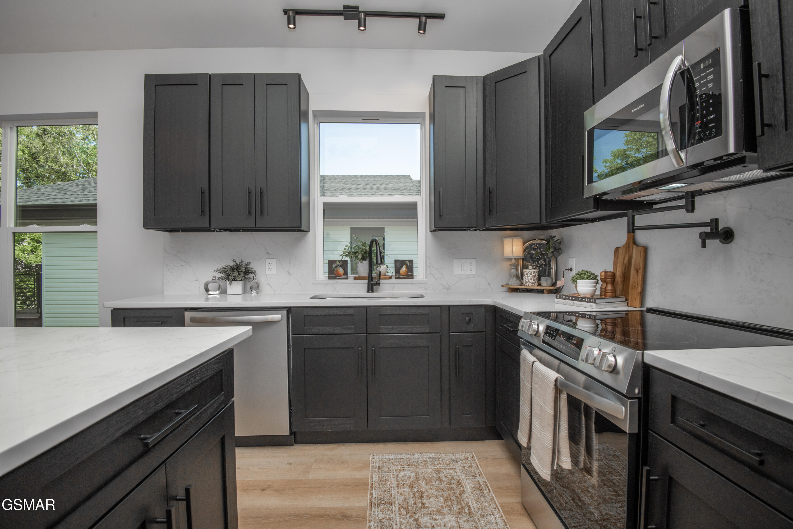 2329 Rock Gardens Drive Sevierville TN 37876