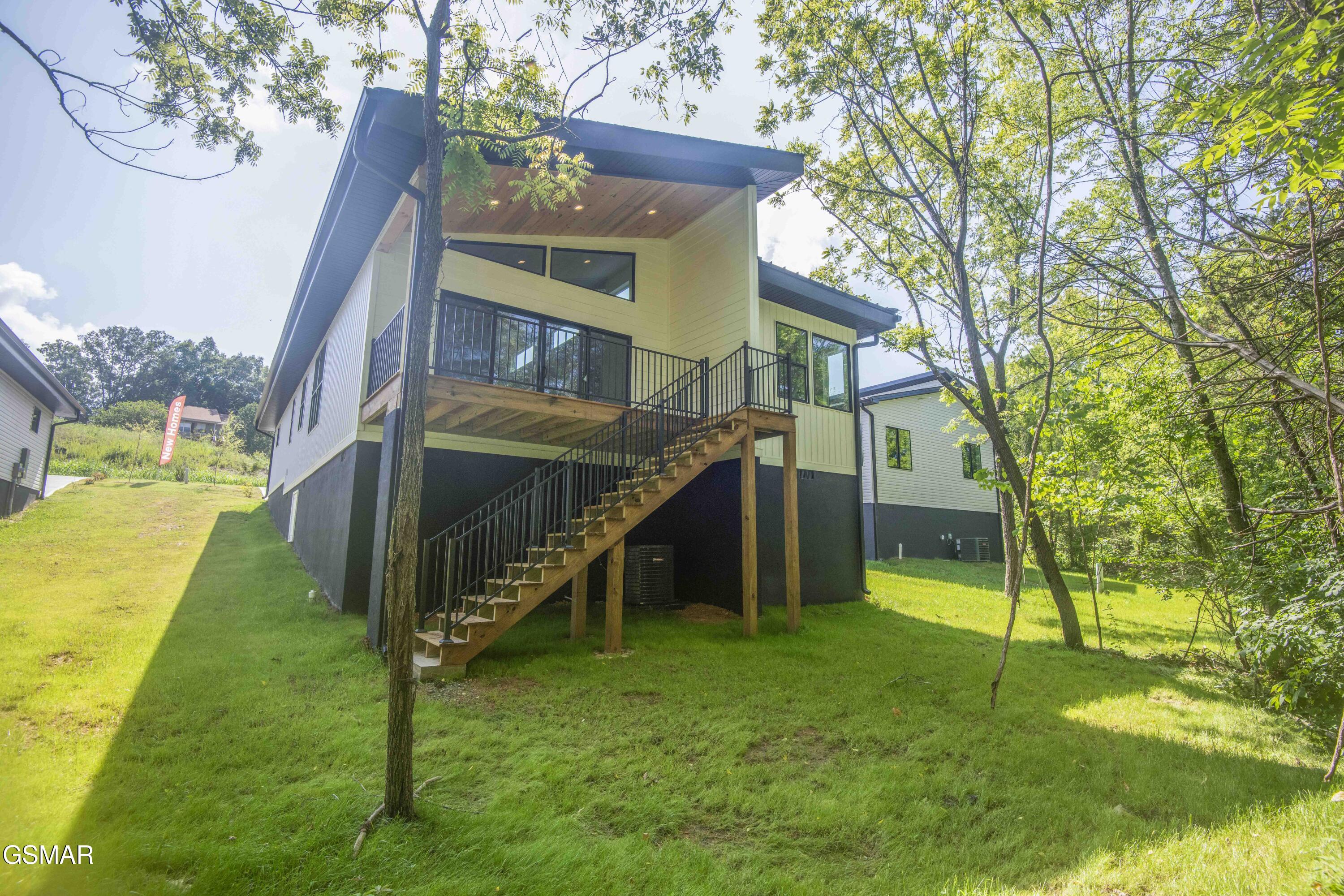 2329 Rock Gardens Drive Sevierville TN 37876