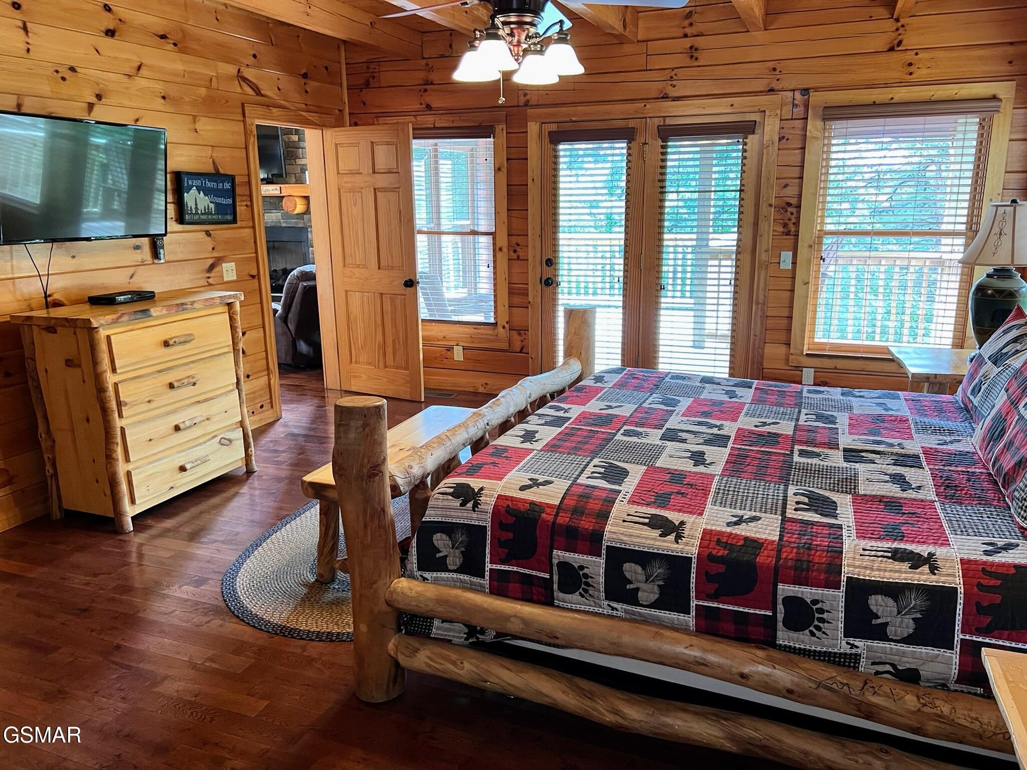 1107 N Trail Drive Sevierville TN 37862