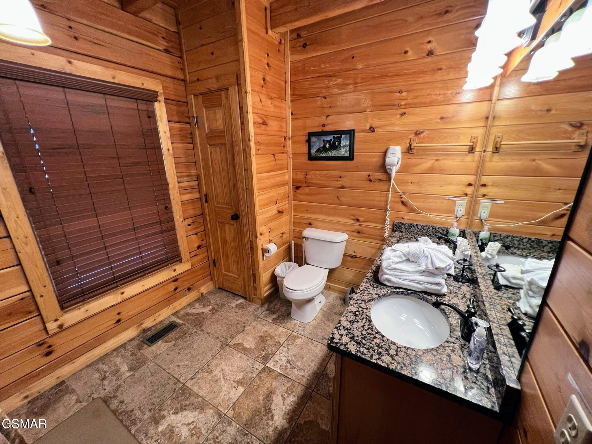 1107 N Trail Drive Sevierville TN 37862