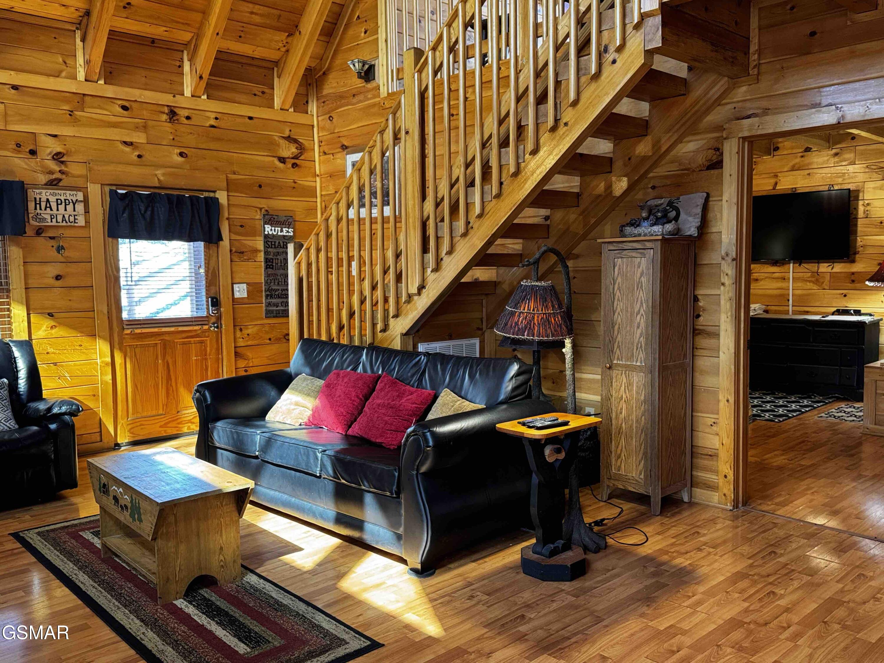 656 Forest Drive Pigeon Forge TN 37863