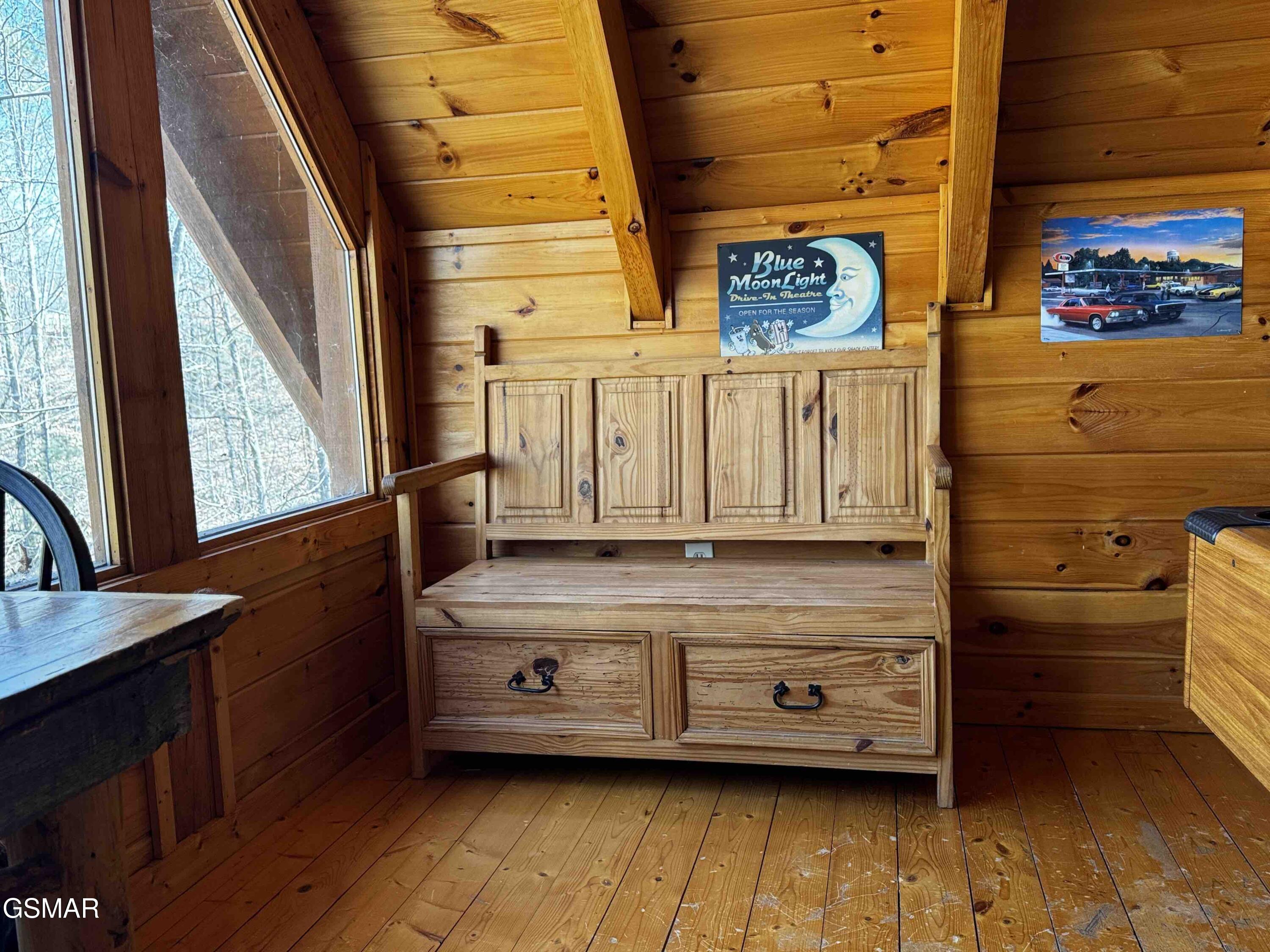 656 Forest Drive Pigeon Forge TN 37863