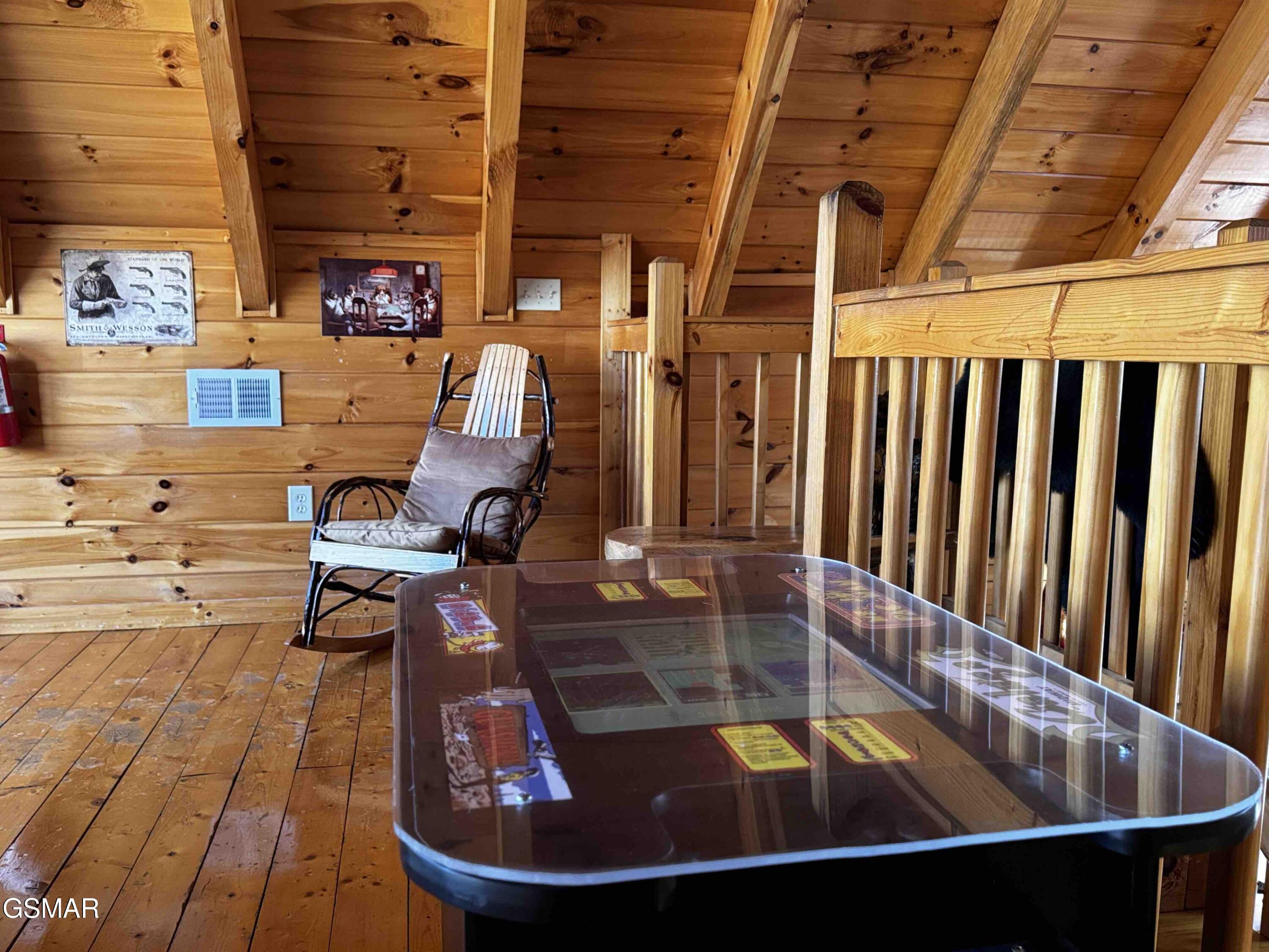 656 Forest Drive Pigeon Forge TN 37863