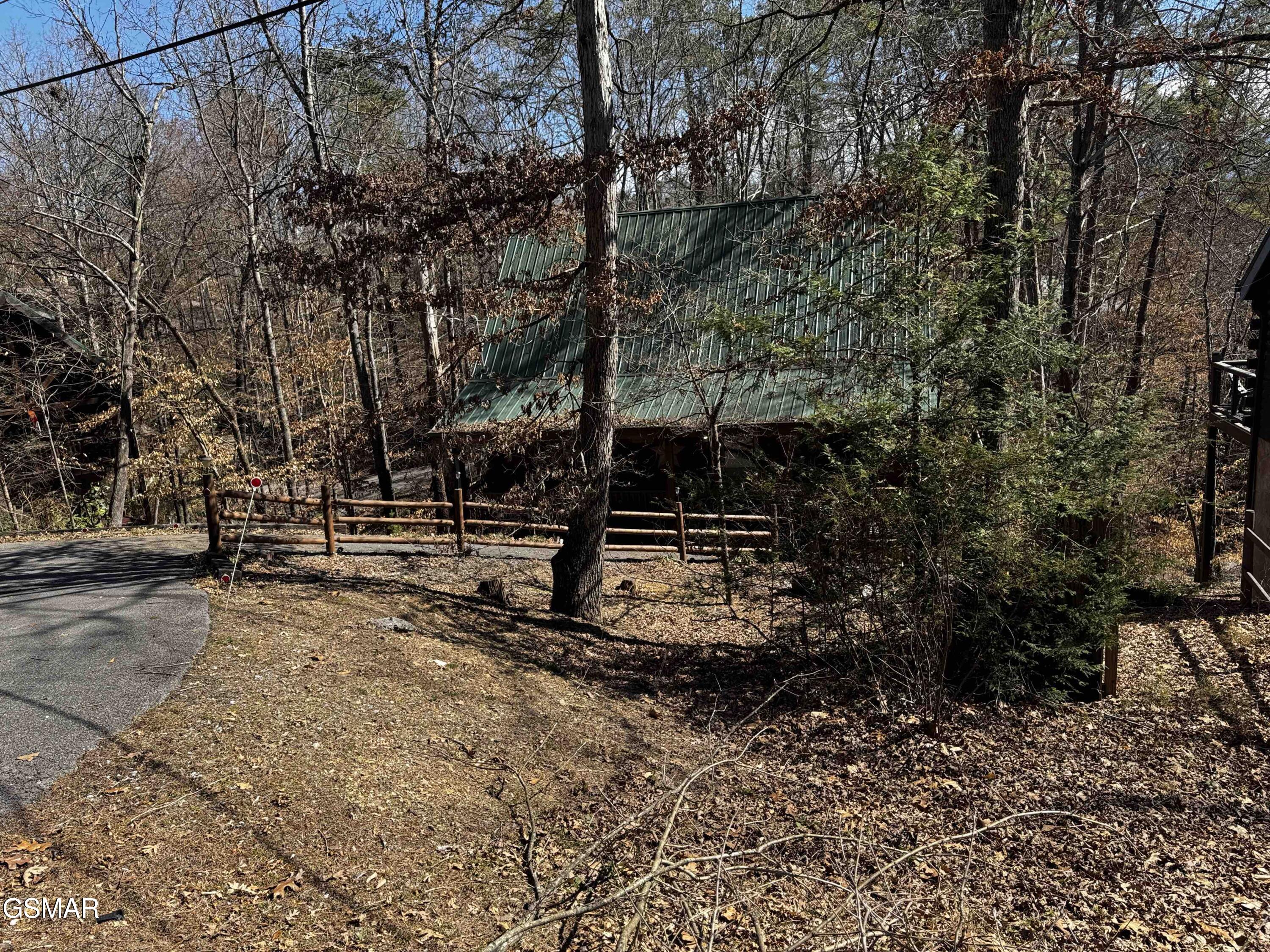 656 Forest Drive Pigeon Forge TN 37863