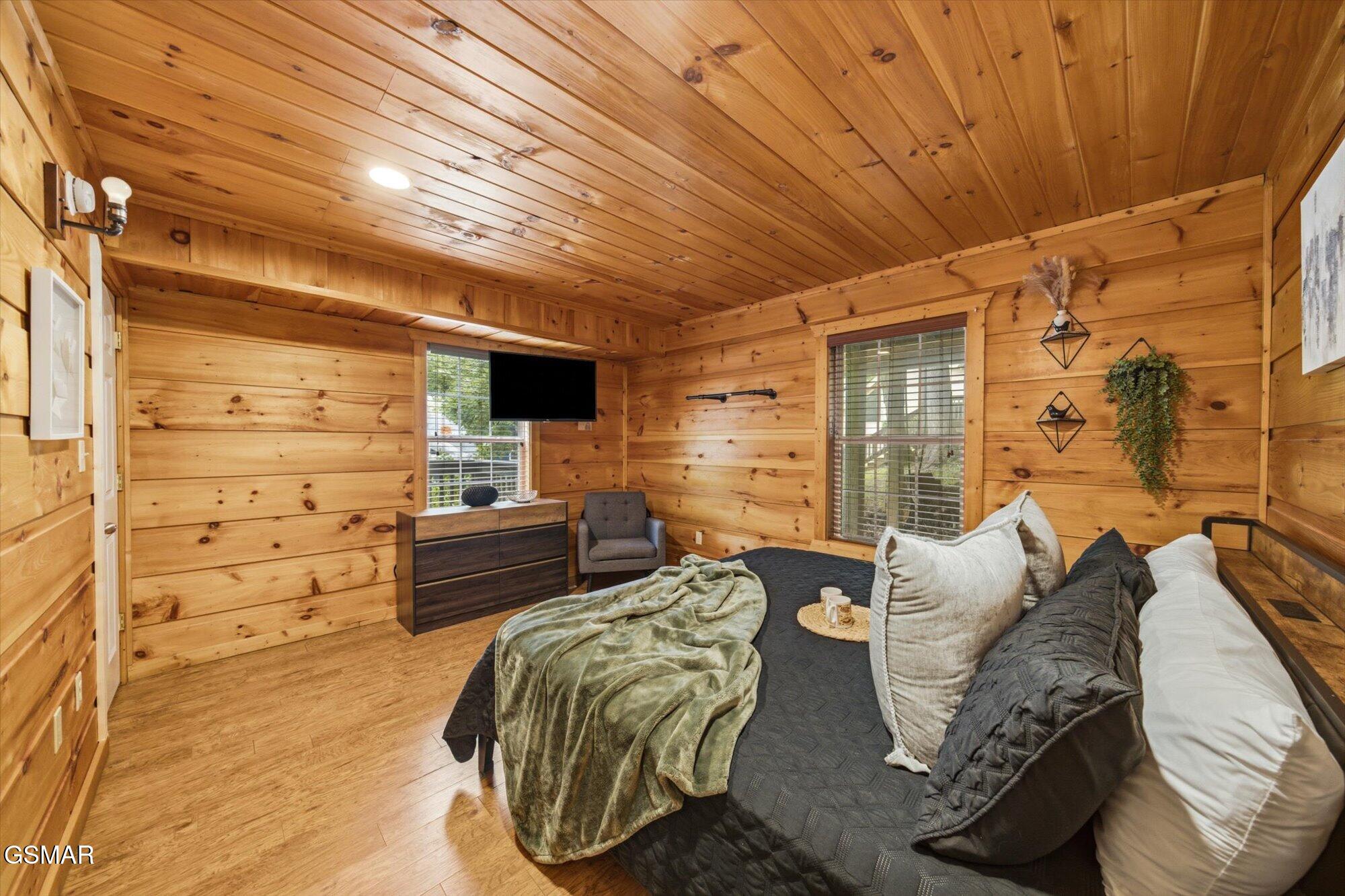 656 Morning Mist Way Gatlinburg TN 37738