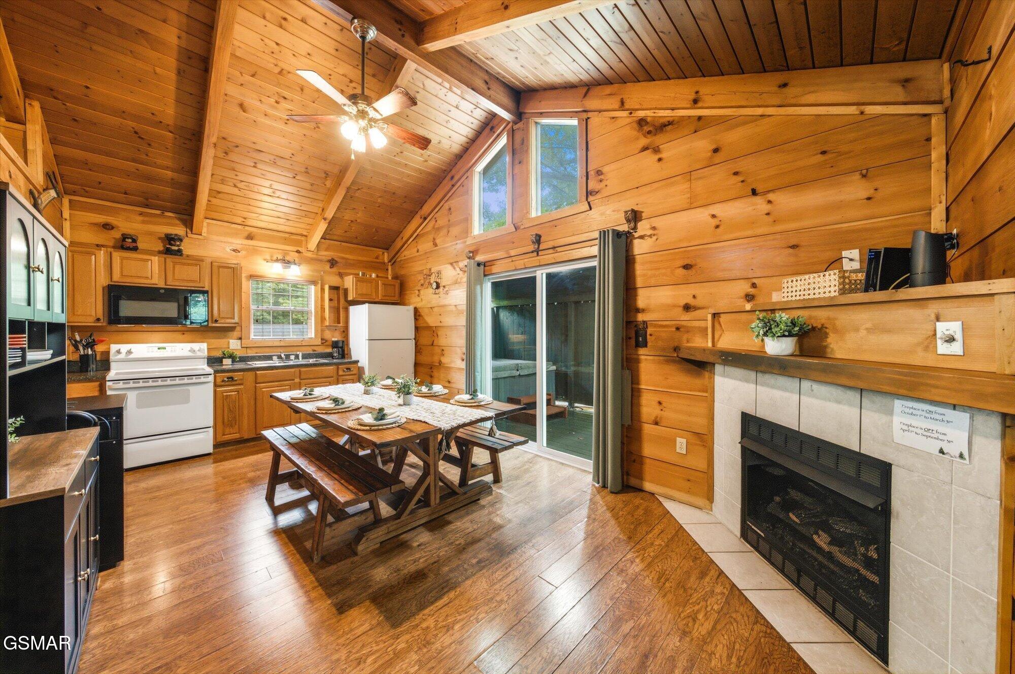 656 Morning Mist Way Gatlinburg TN 37738