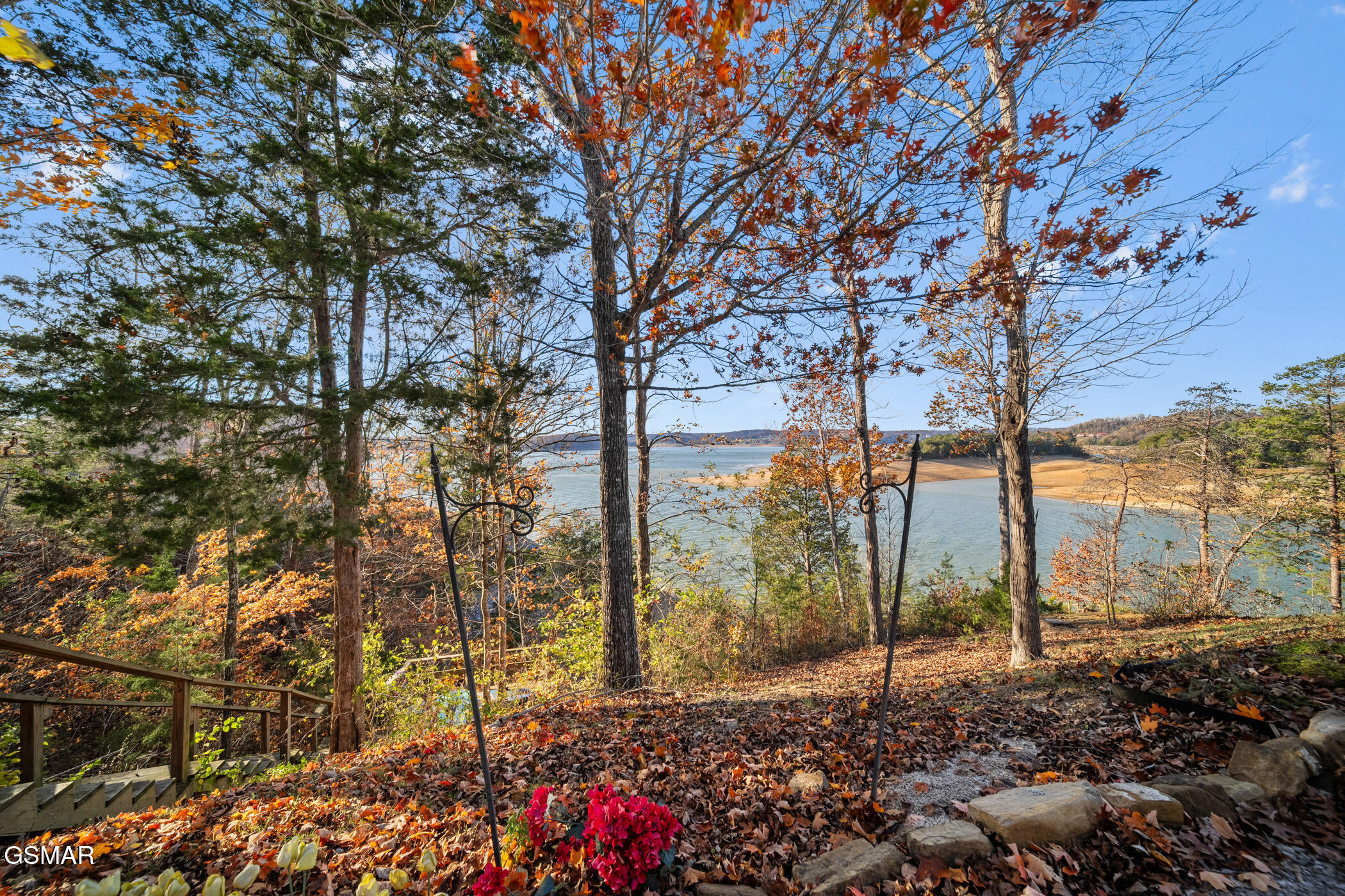 1594 Kinder Lane Dandridge TN 37725