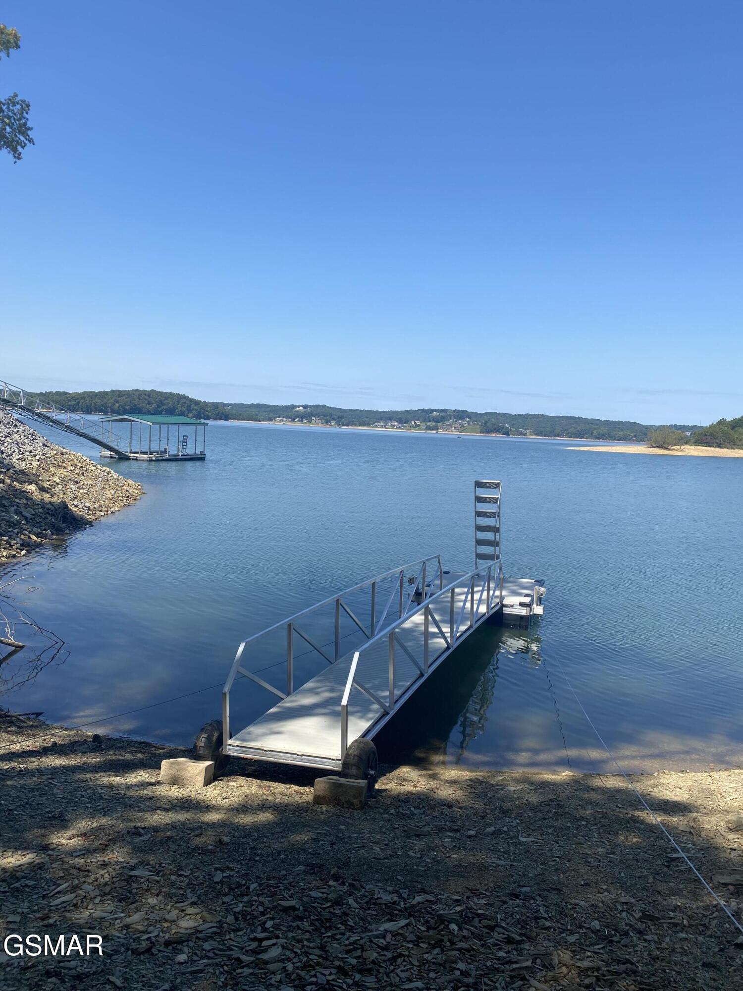 1594 Kinder Lane Dandridge TN 37725