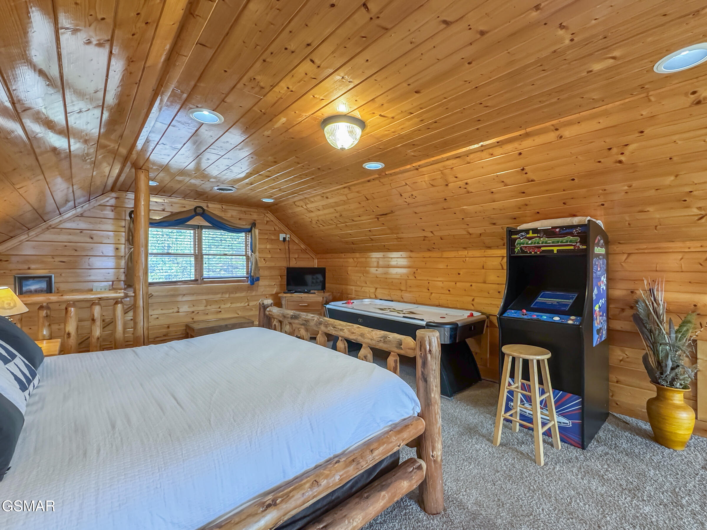 2607 Mountain Glory Trail Sevierville TN 37876