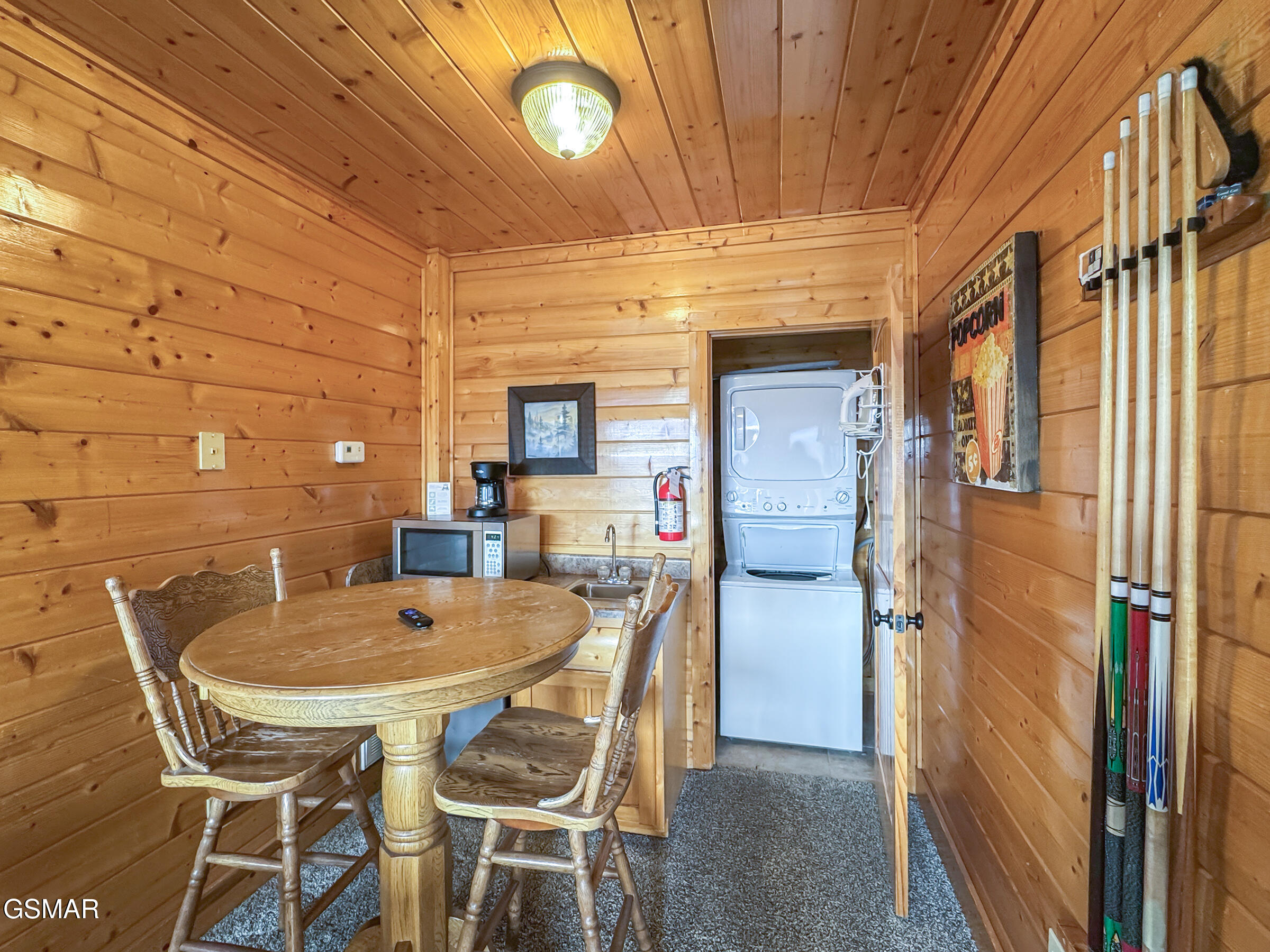 2607 Mountain Glory Trail Sevierville TN 37876