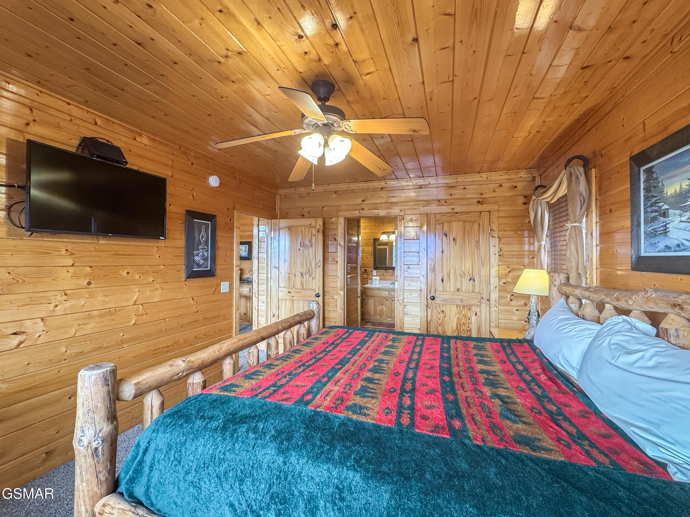 2607 Mountain Glory Trail Sevierville TN 37876