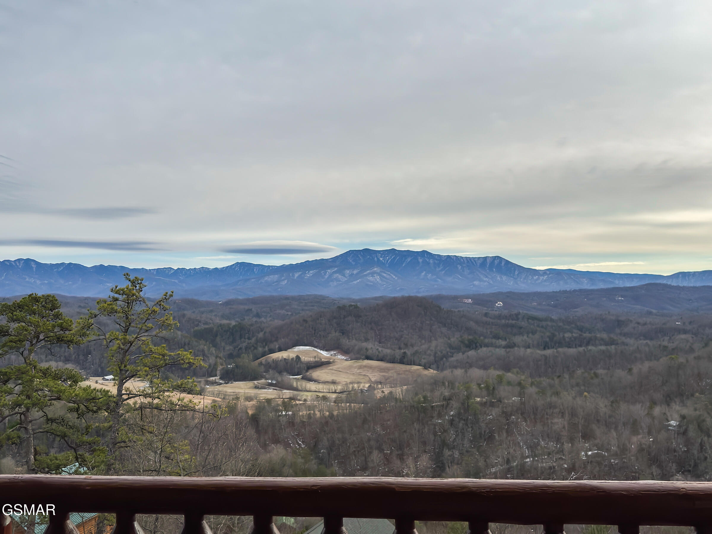 2607 Mountain Glory Trail Sevierville TN 37876