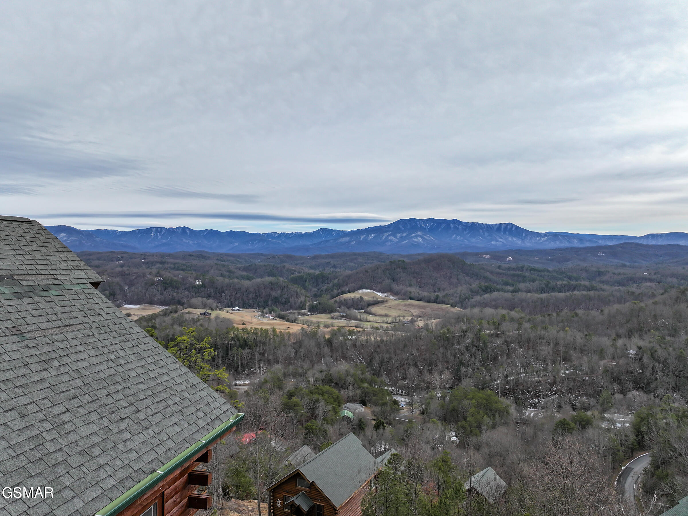 2607 Mountain Glory Trail Sevierville TN 37876