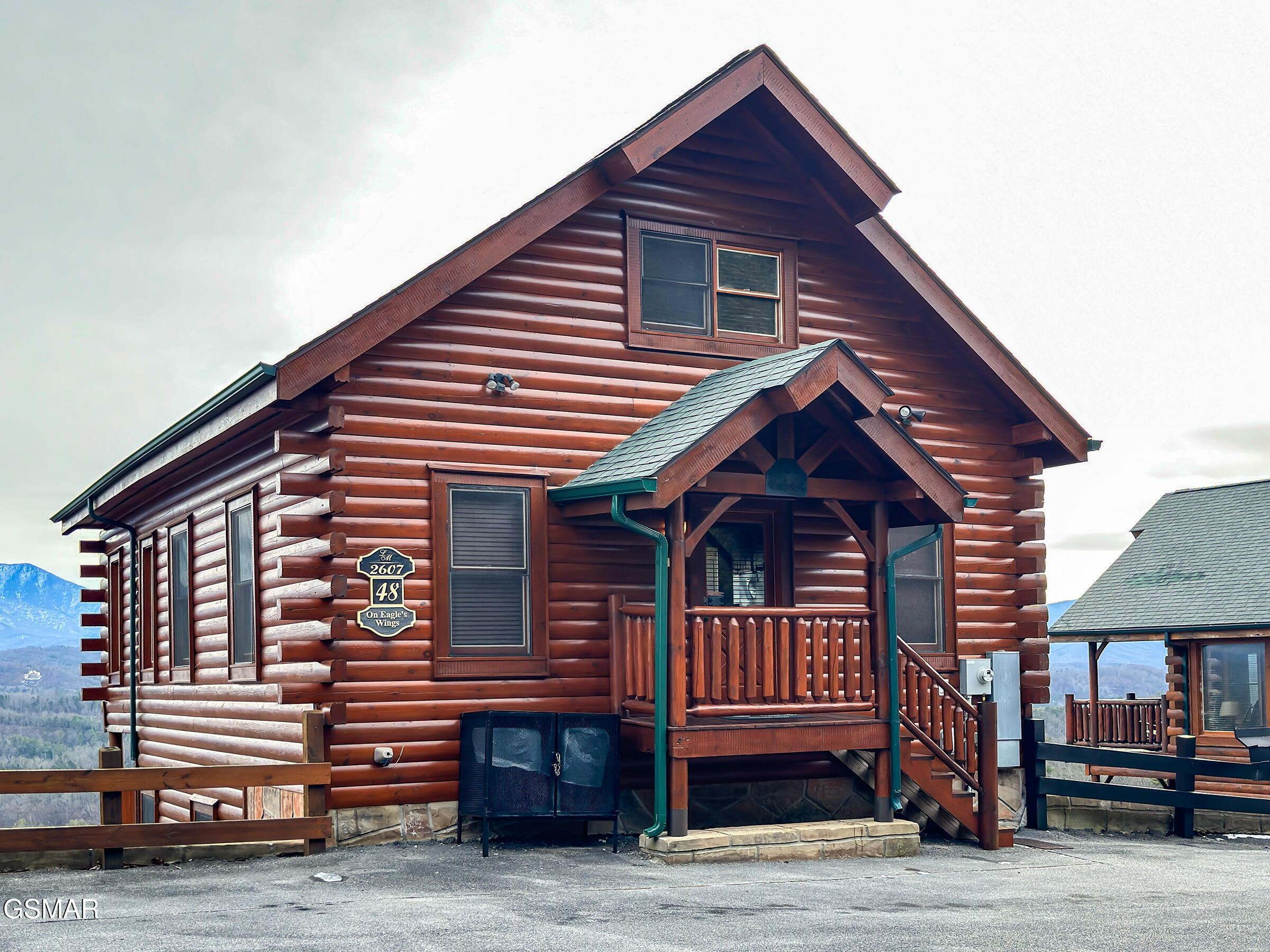 2607 Mountain Glory Trail Sevierville TN 37876