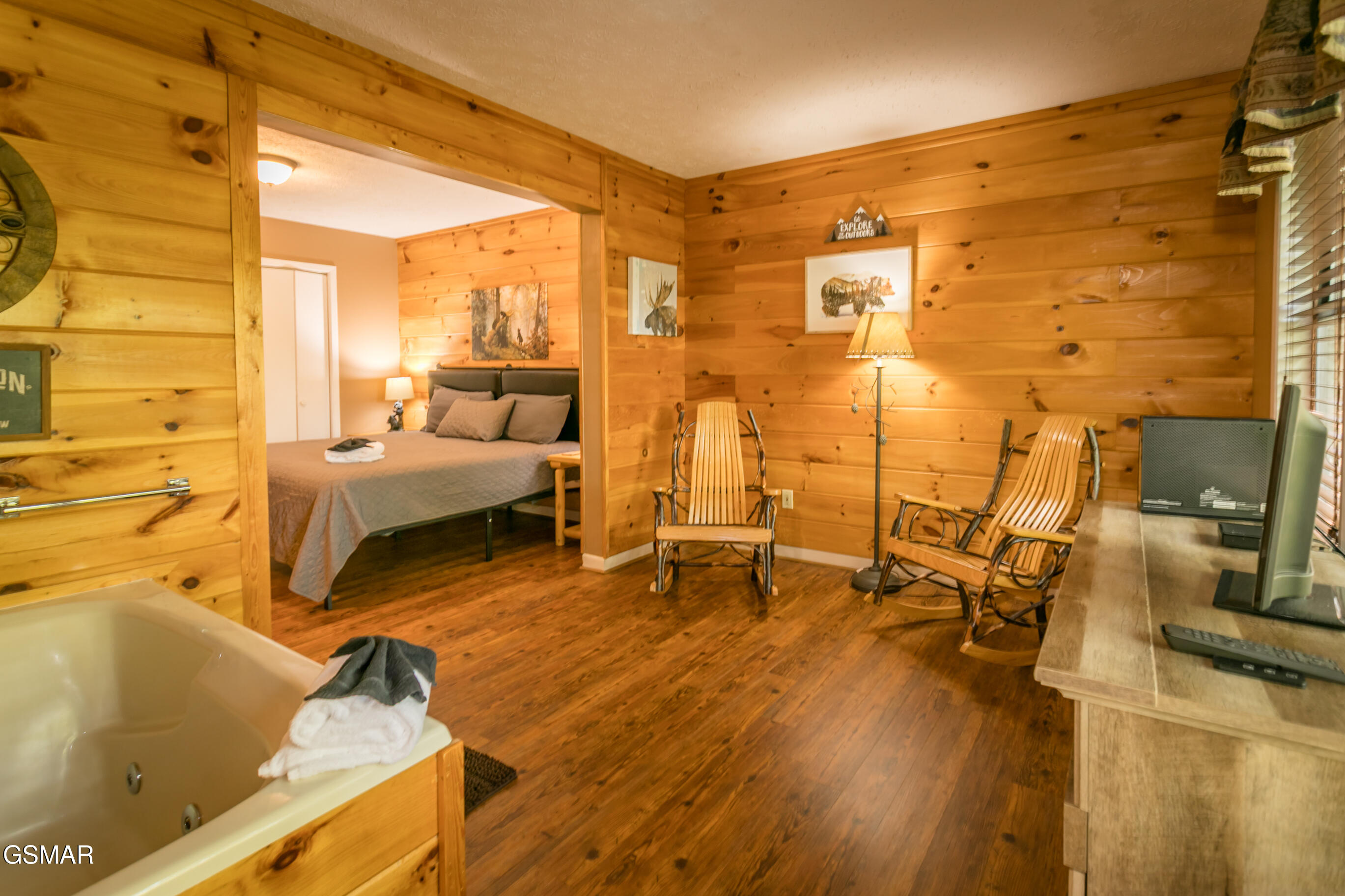 853 Lloyd Huskey Road Pigeon Forge TN 37863