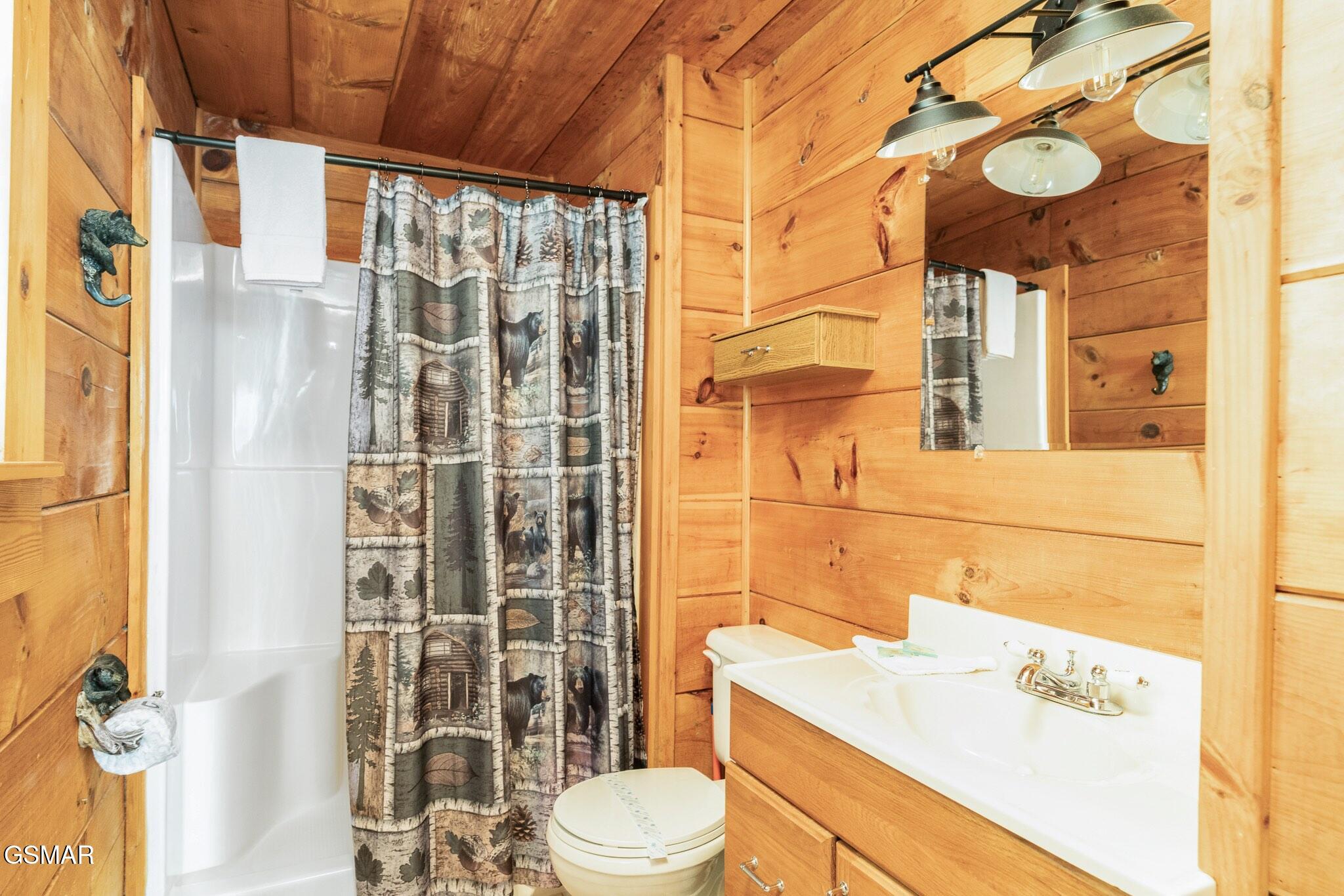 4142 Evans Chapel Road Sevierville TN 37876