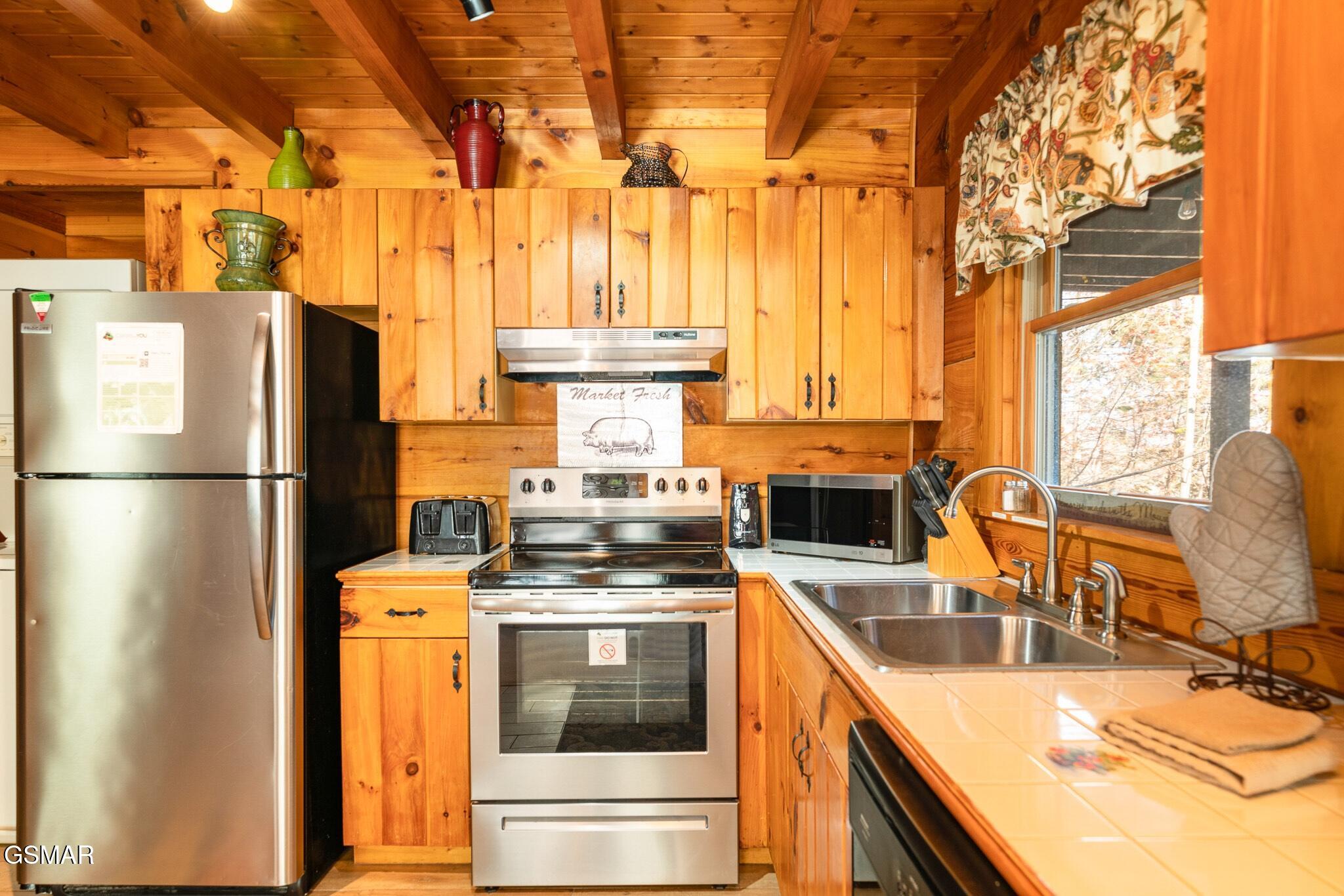 4142 Evans Chapel Road Sevierville TN 37876