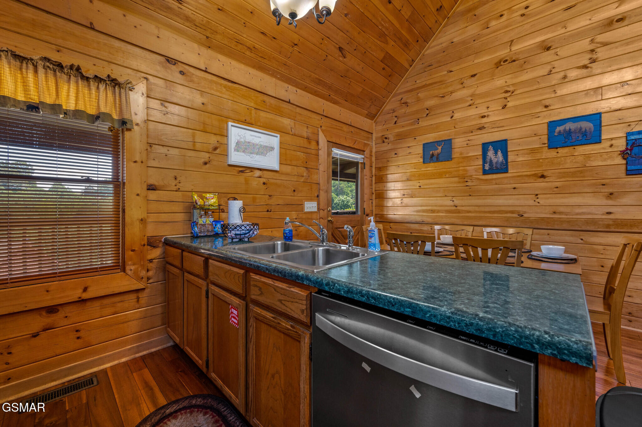 1825 Trout Way Sevierville TN 37862