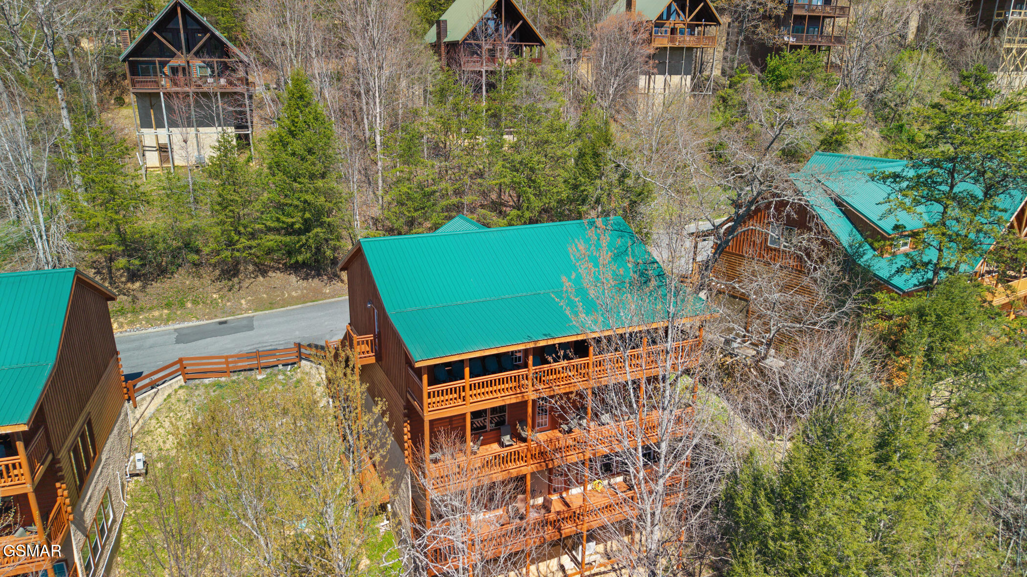 4355 Forest Ridge Way Pigeon Forge TN 37863