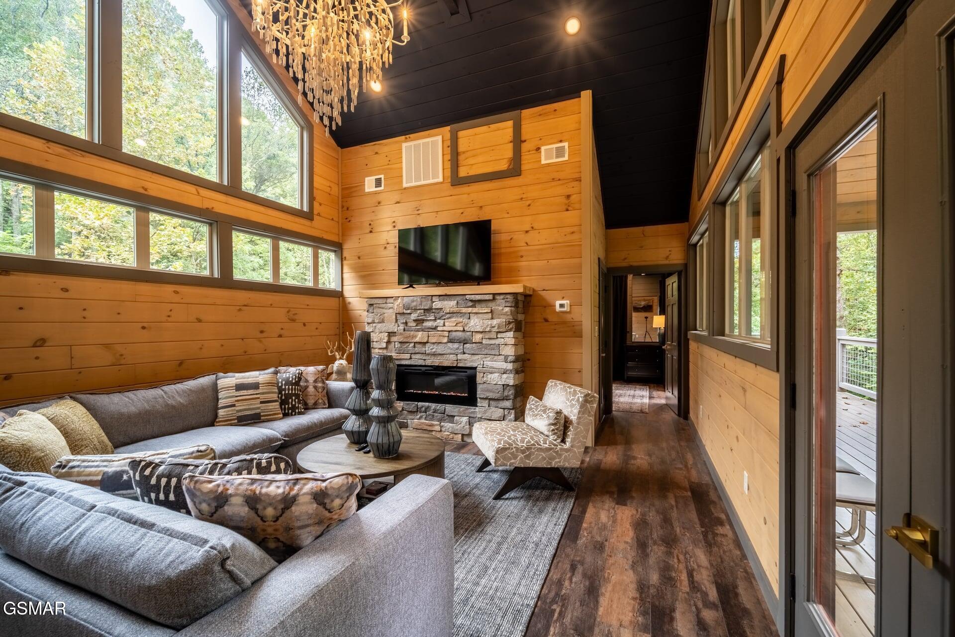 5175 Riversong Way Sevierville TN 37862