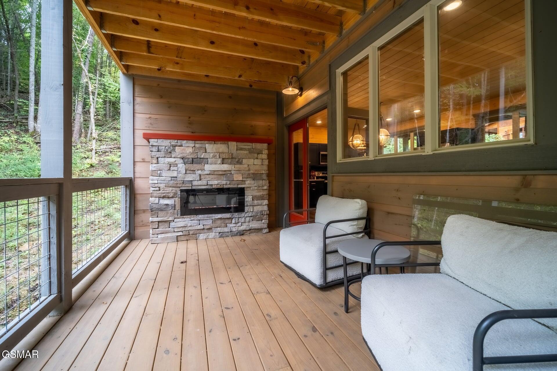 5175 Riversong Way Sevierville TN 37862