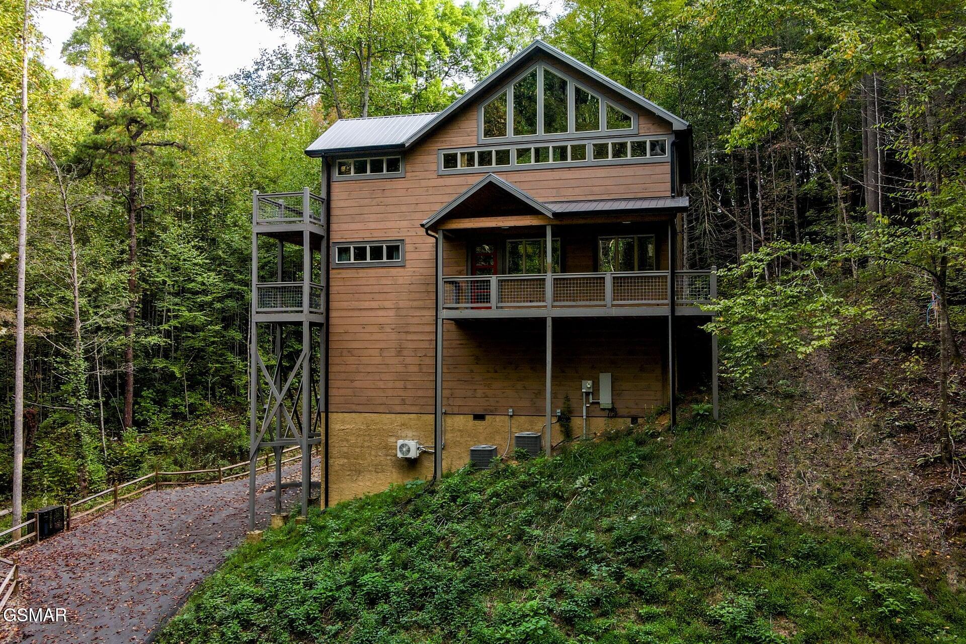 5175 Riversong Way Sevierville TN 37862