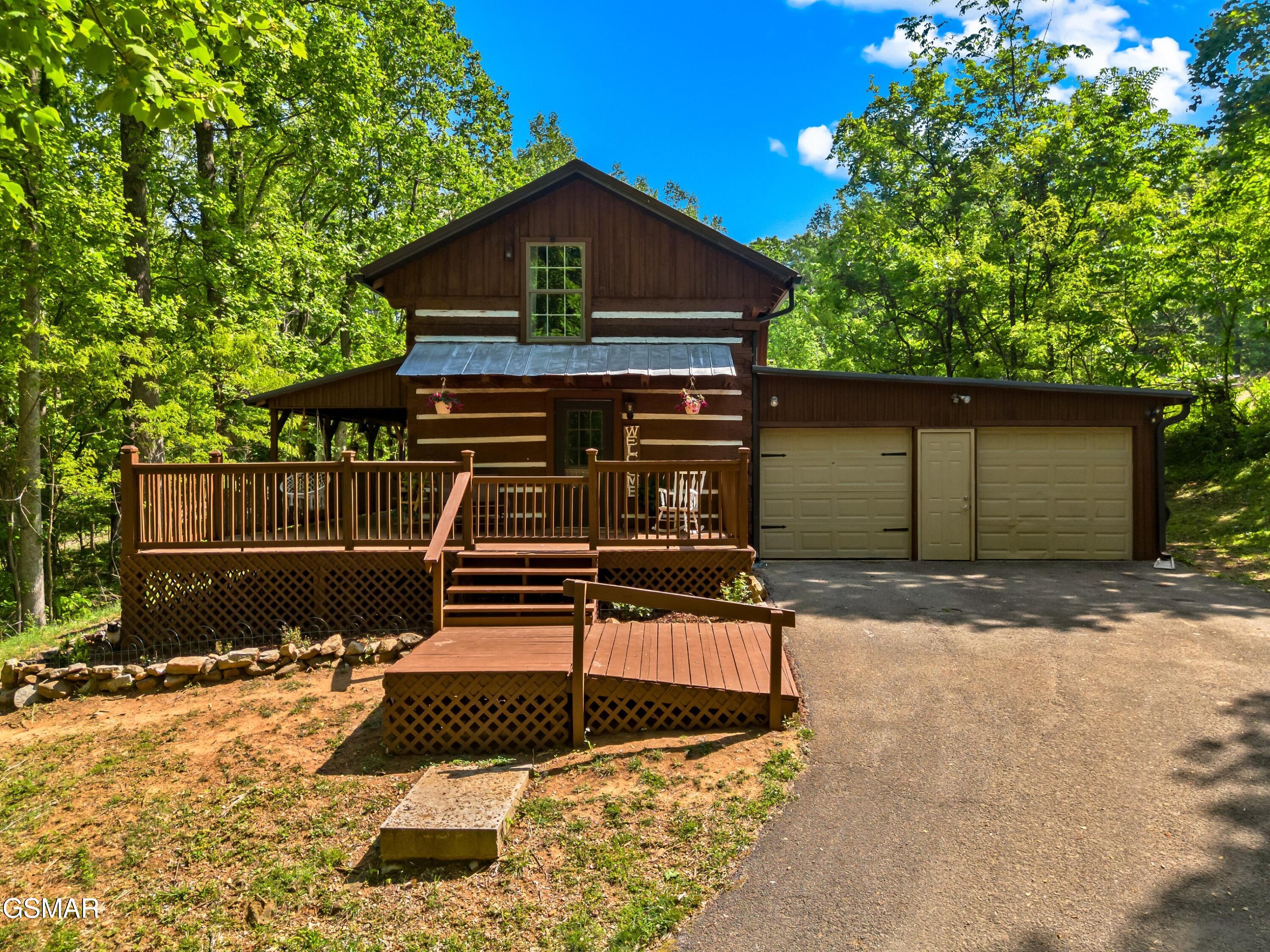 874 Layman Drive Dandridge TN 37725