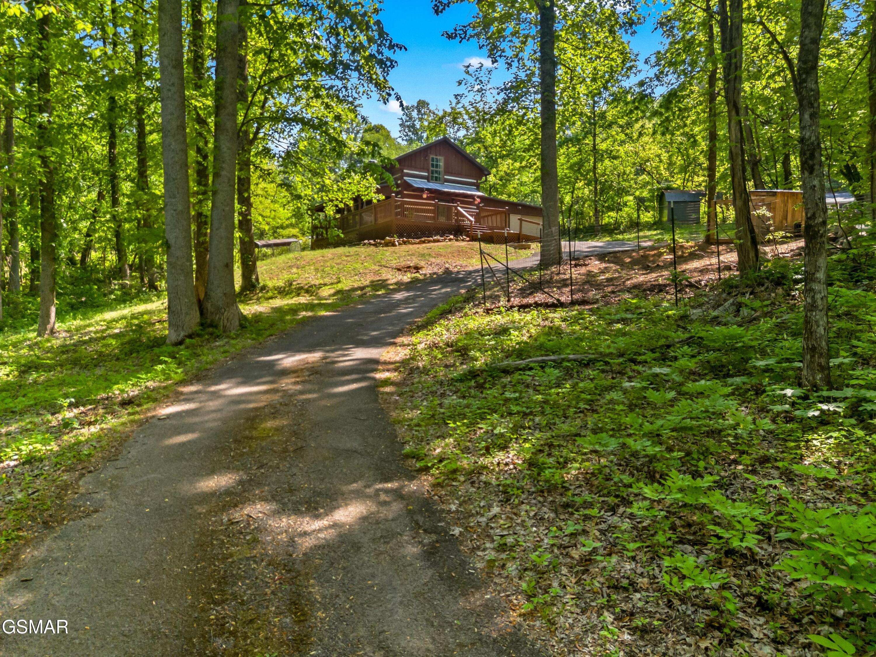 874 Layman Drive Dandridge TN 37725