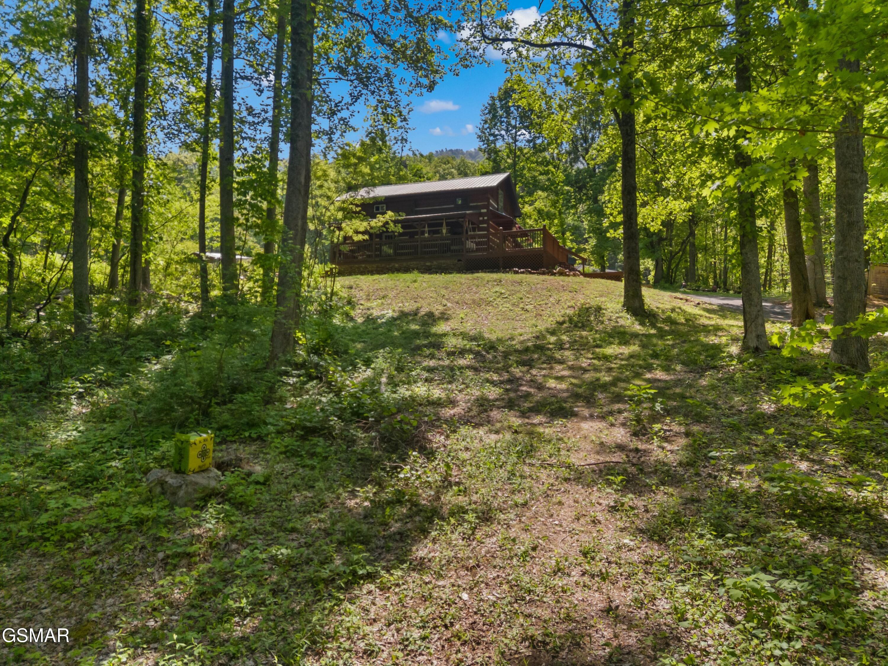 874 Layman Drive Dandridge TN 37725