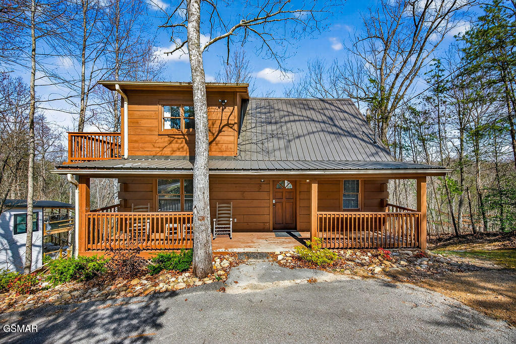 745 Ski View Lane Pigeon Forge TN 37876